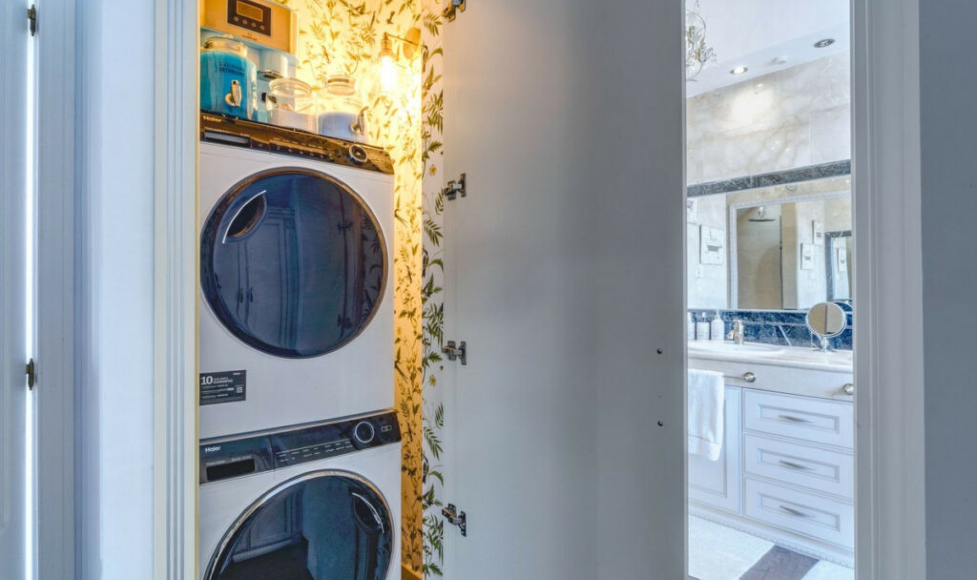 Resale - Apartment -
Bahía de Marbella