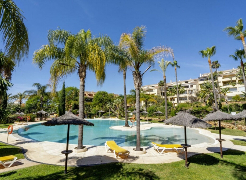 Resale - Apartment -
Bahía de Marbella