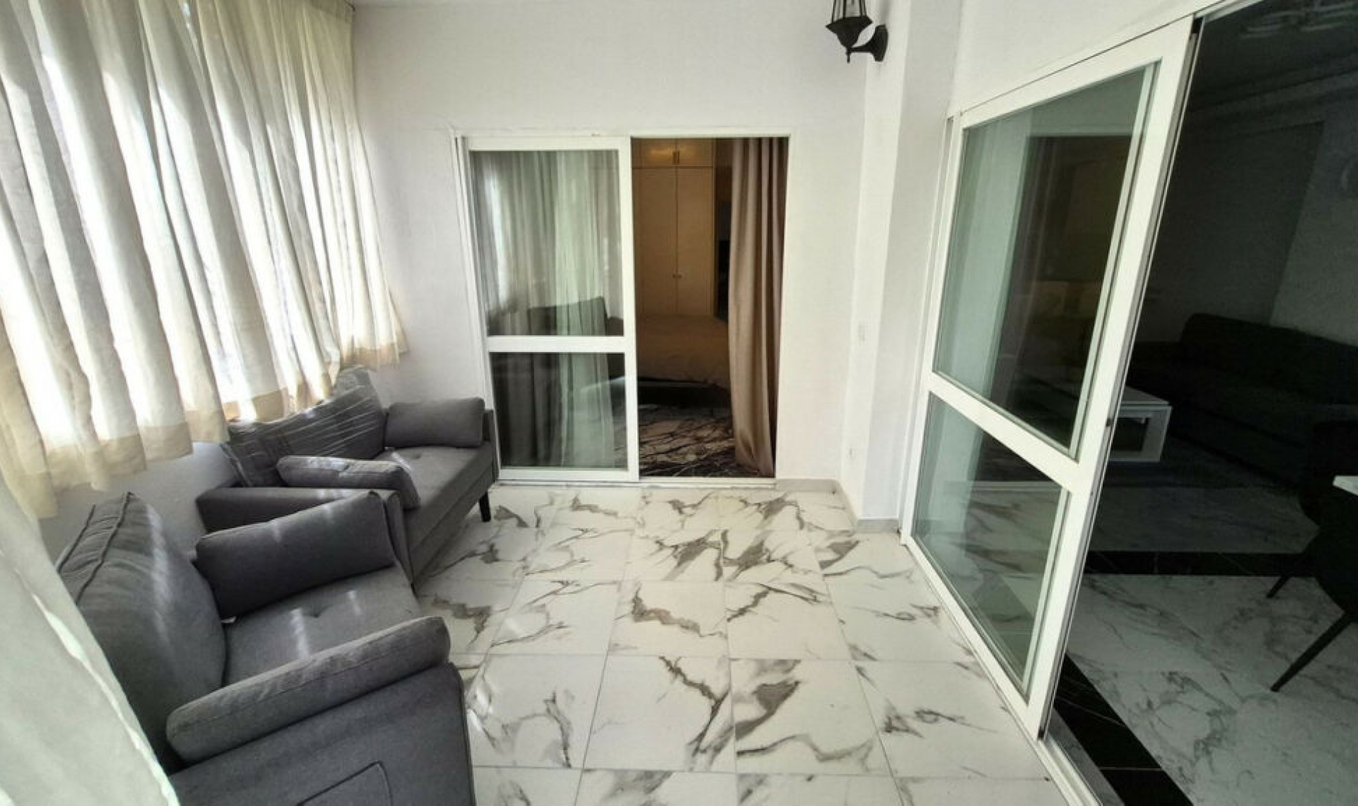 Resale - Apartment -
Bahía de Marbella