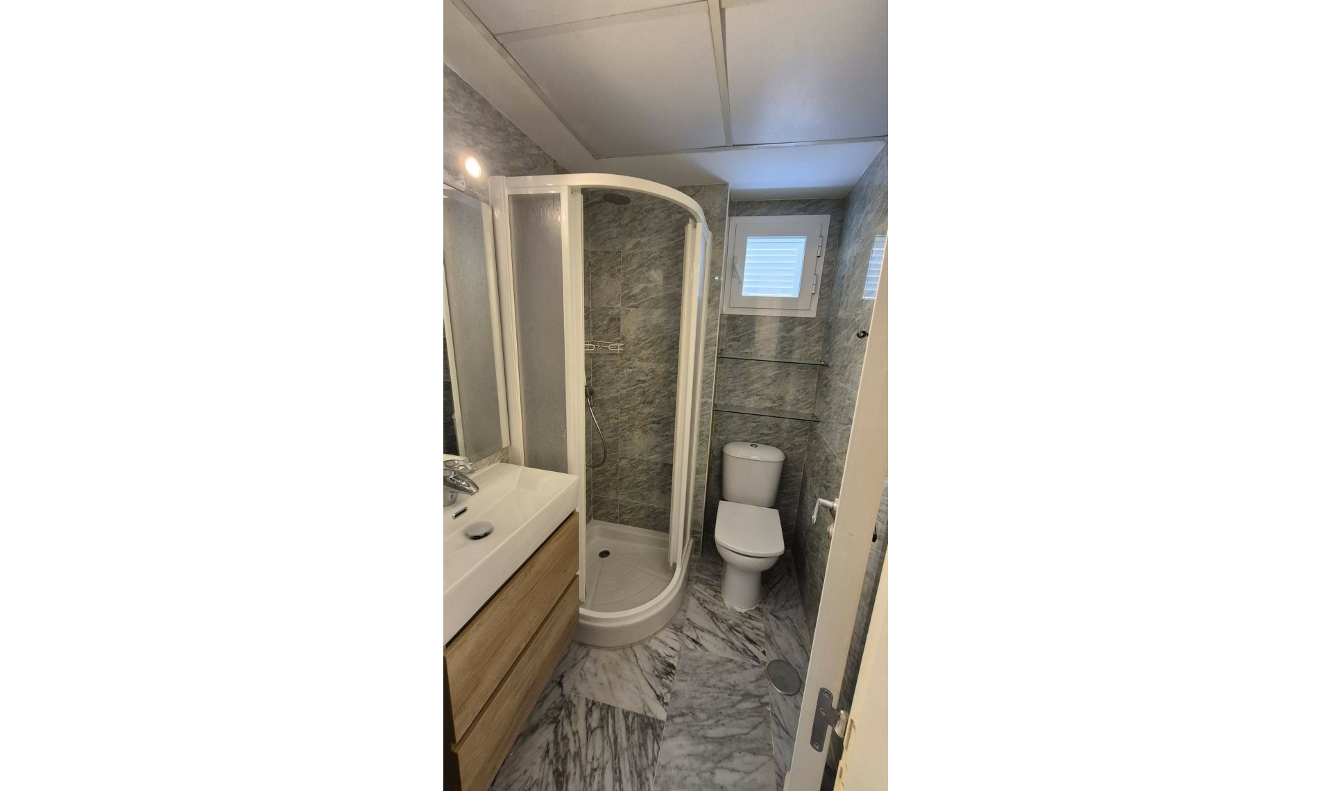 Resale - Apartment -
Bahía de Marbella