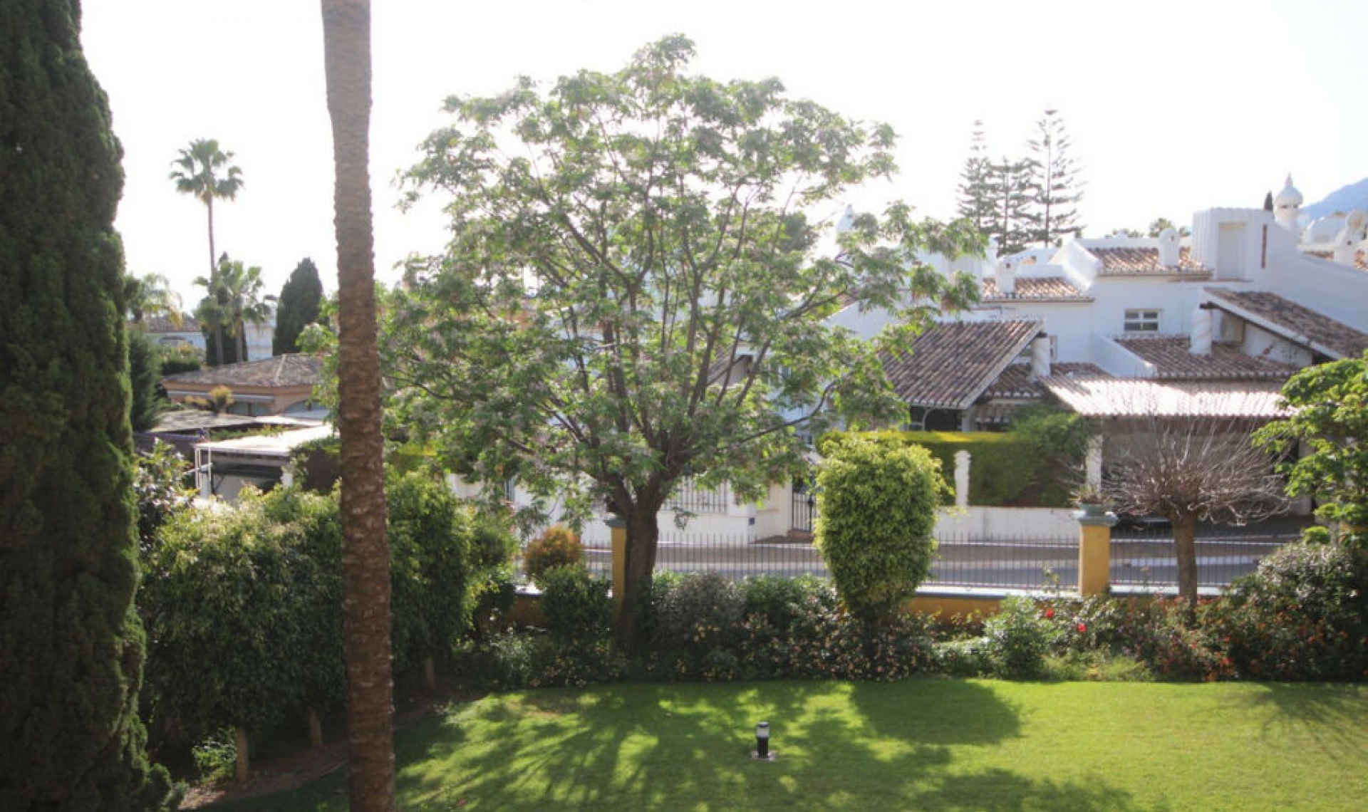 Resale - Apartment -
Bahía de Marbella