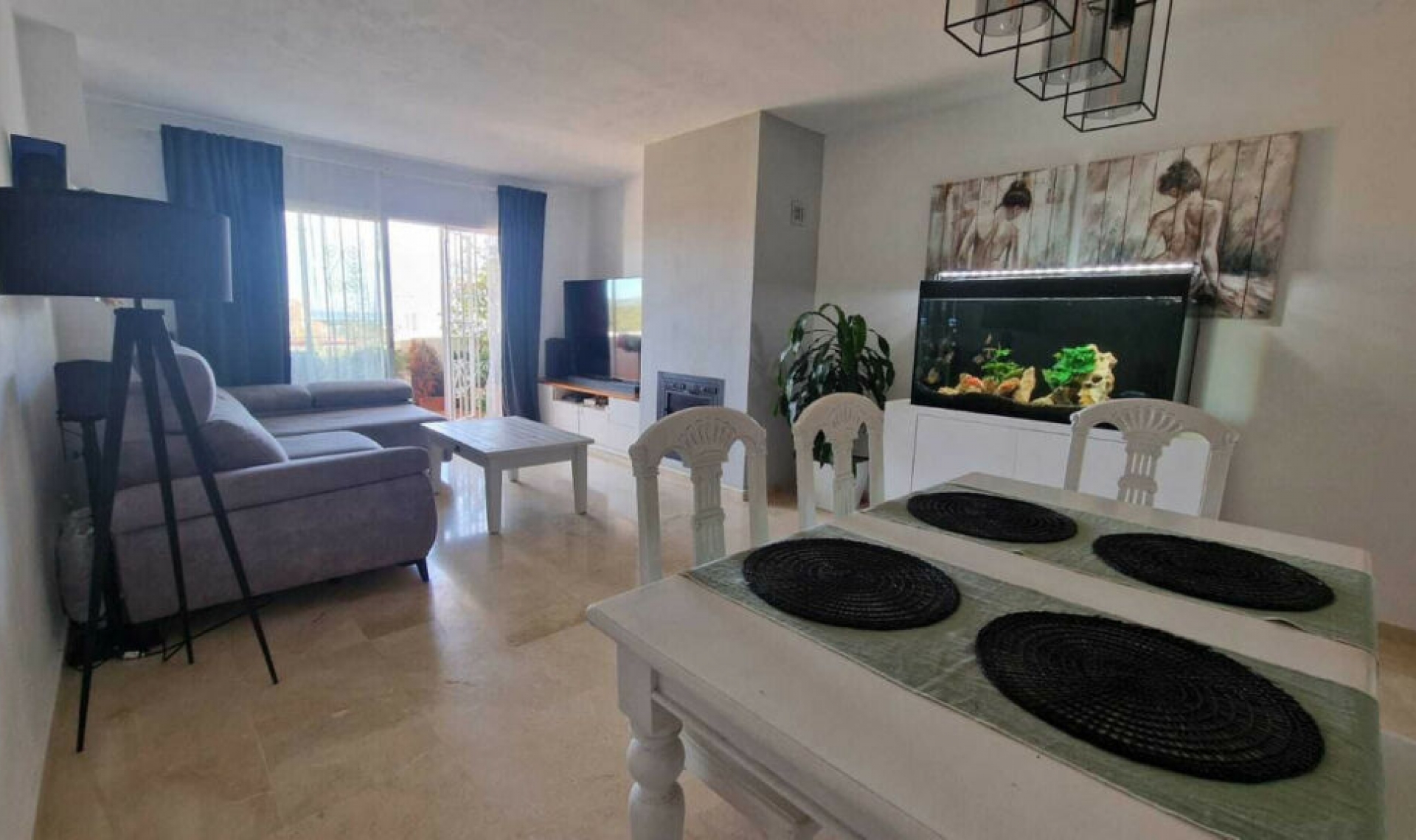 Resale - Apartment -
Bel Air