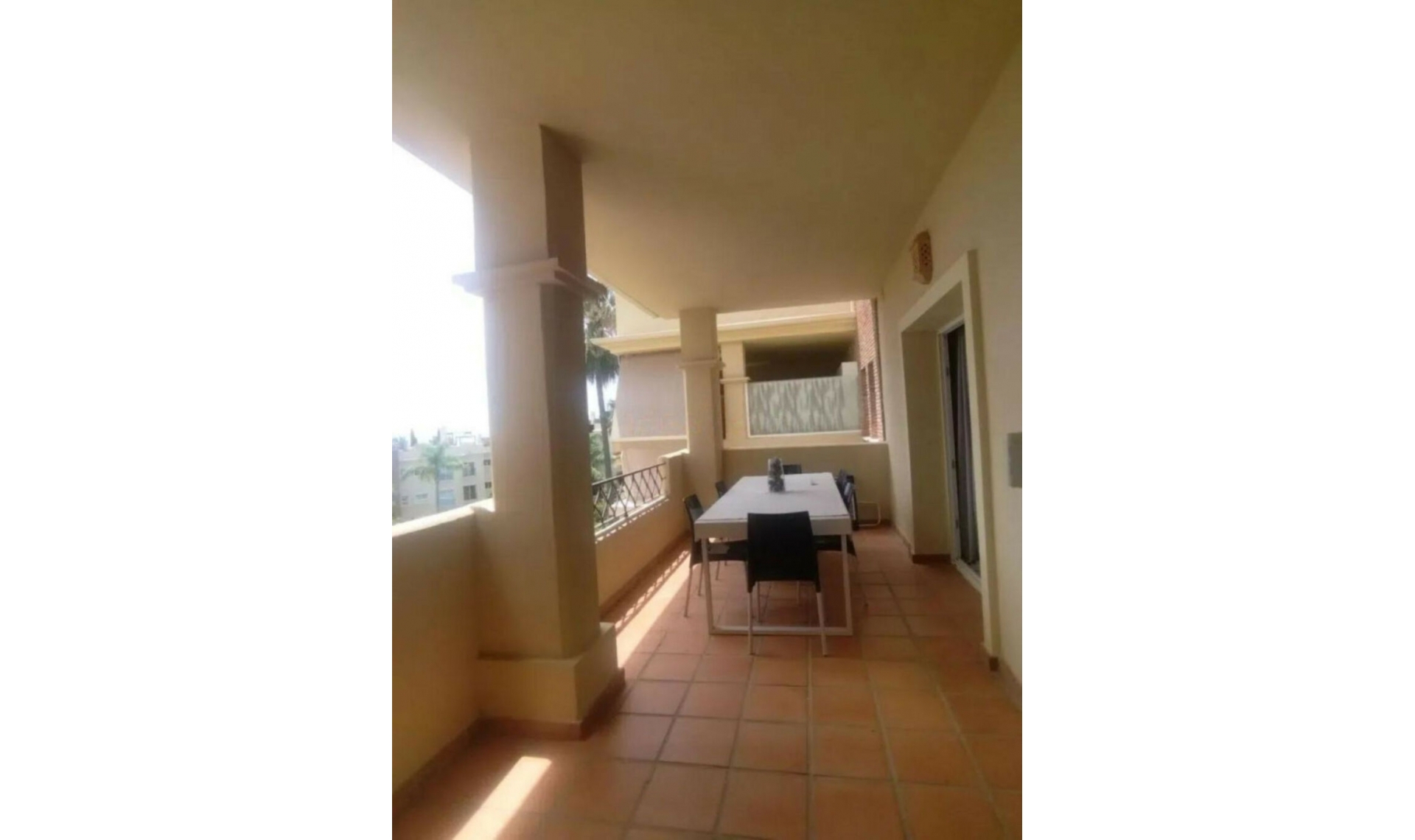 Resale - Apartment -
Bel Air