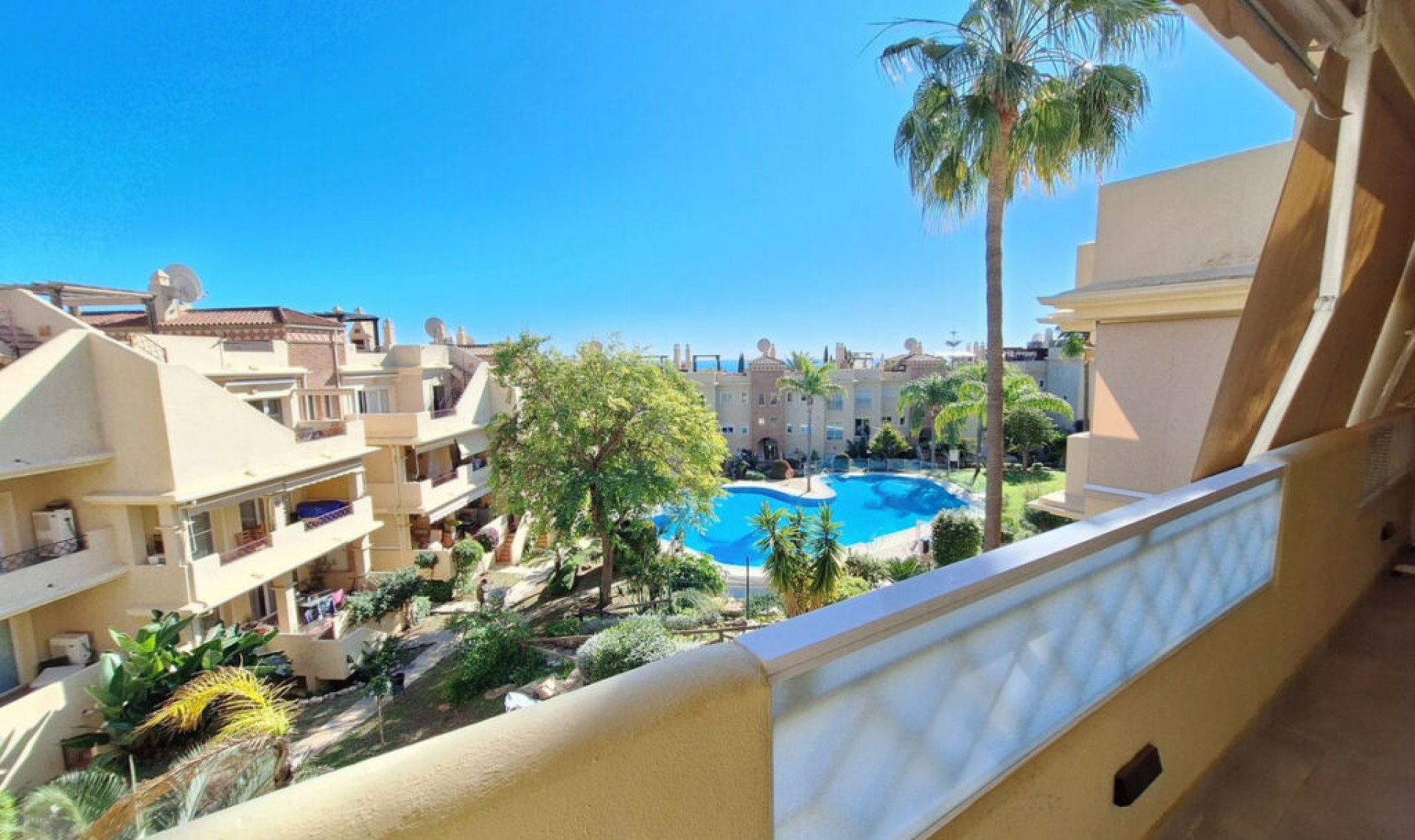 Resale - Apartment -
Bel Air