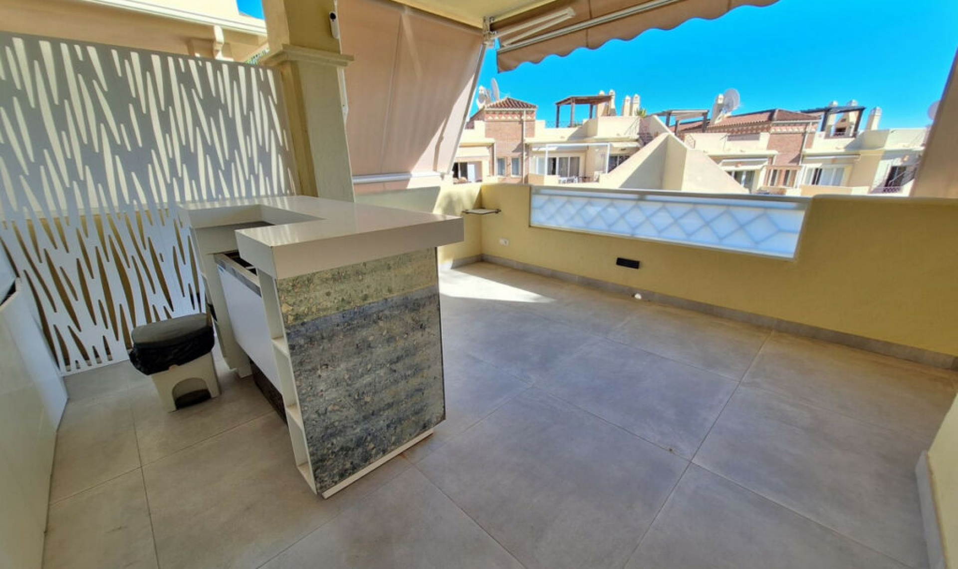 Resale - Apartment -
Bel Air