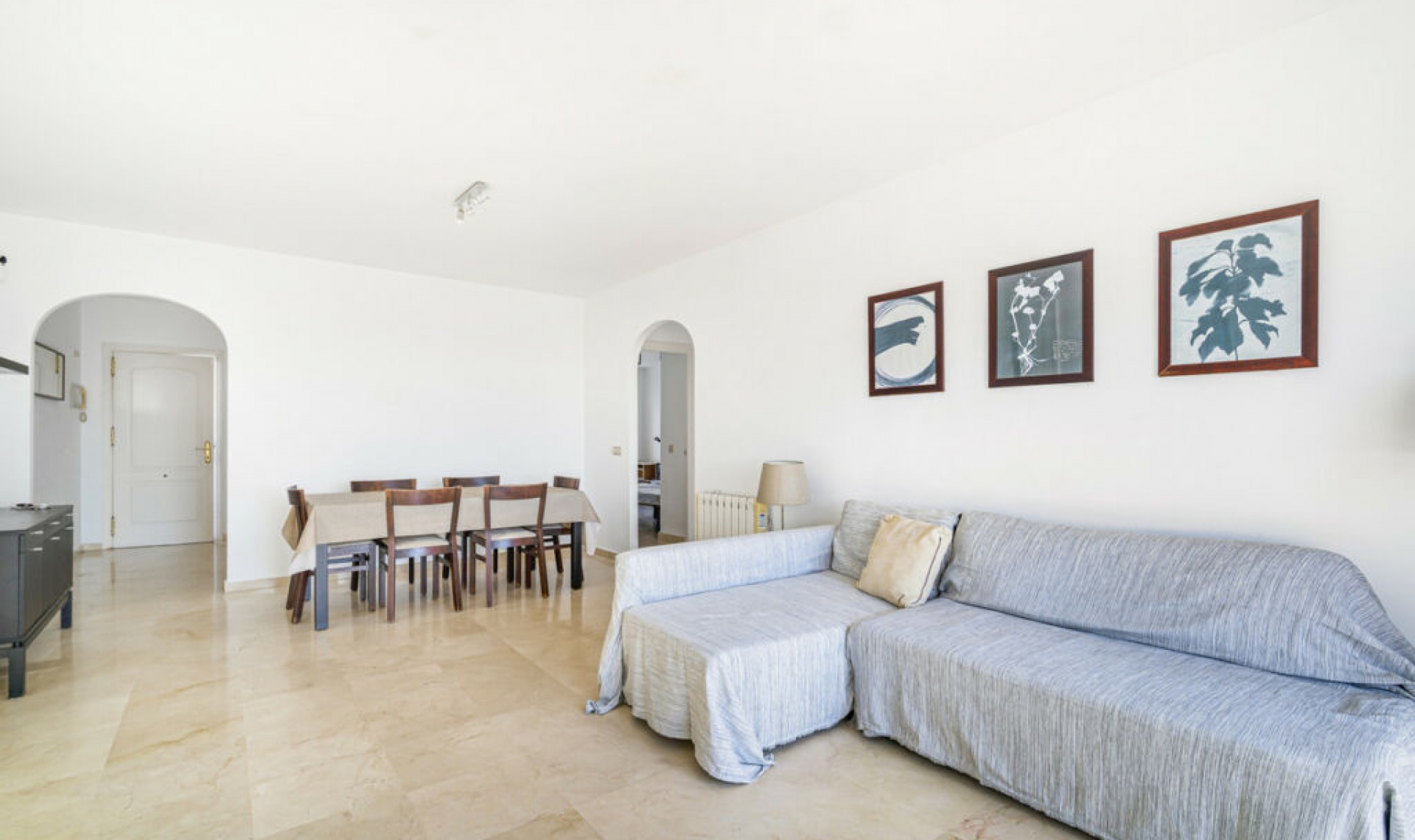 Resale - Apartment -
Bel Air