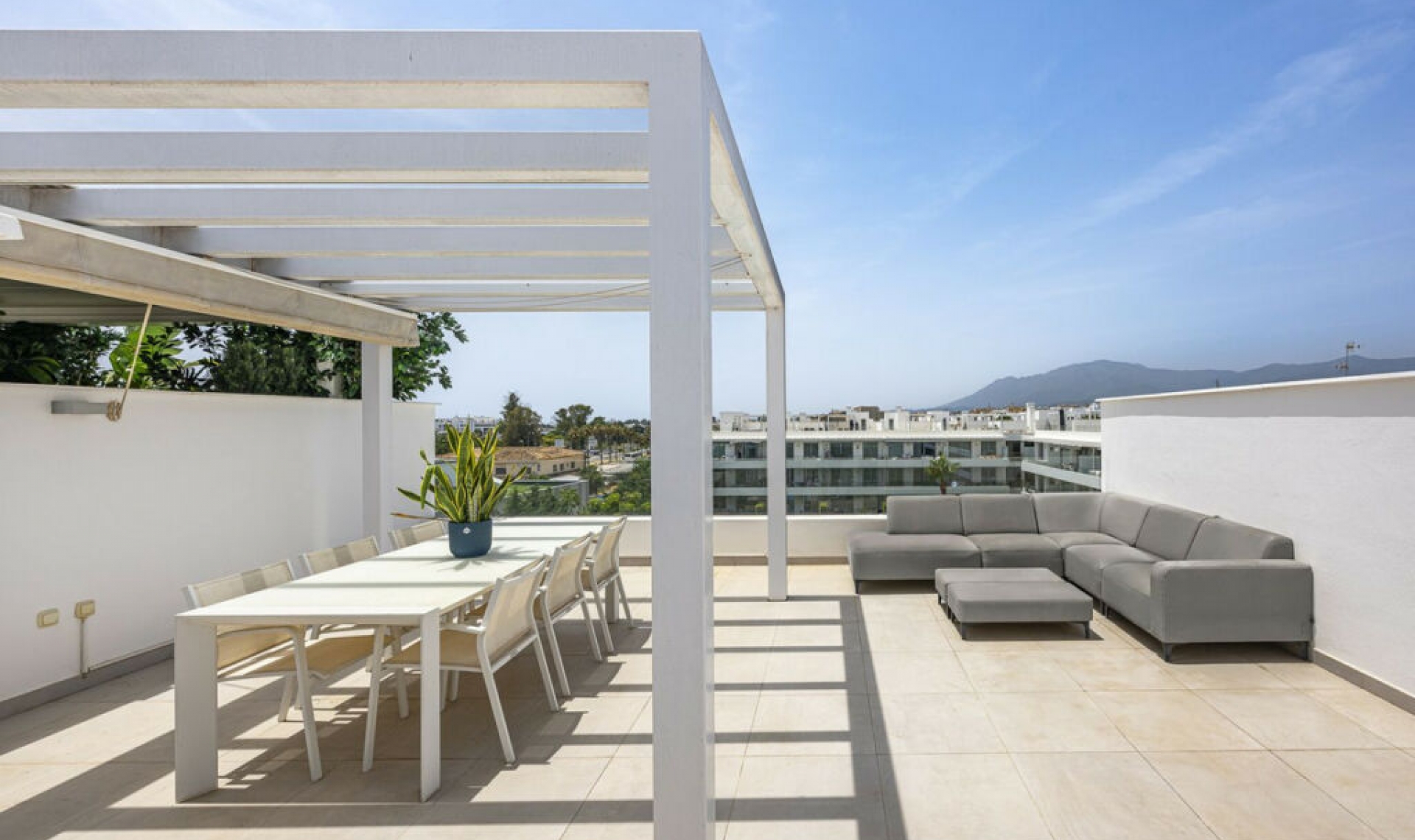 Resale - Apartment -
Bel Air