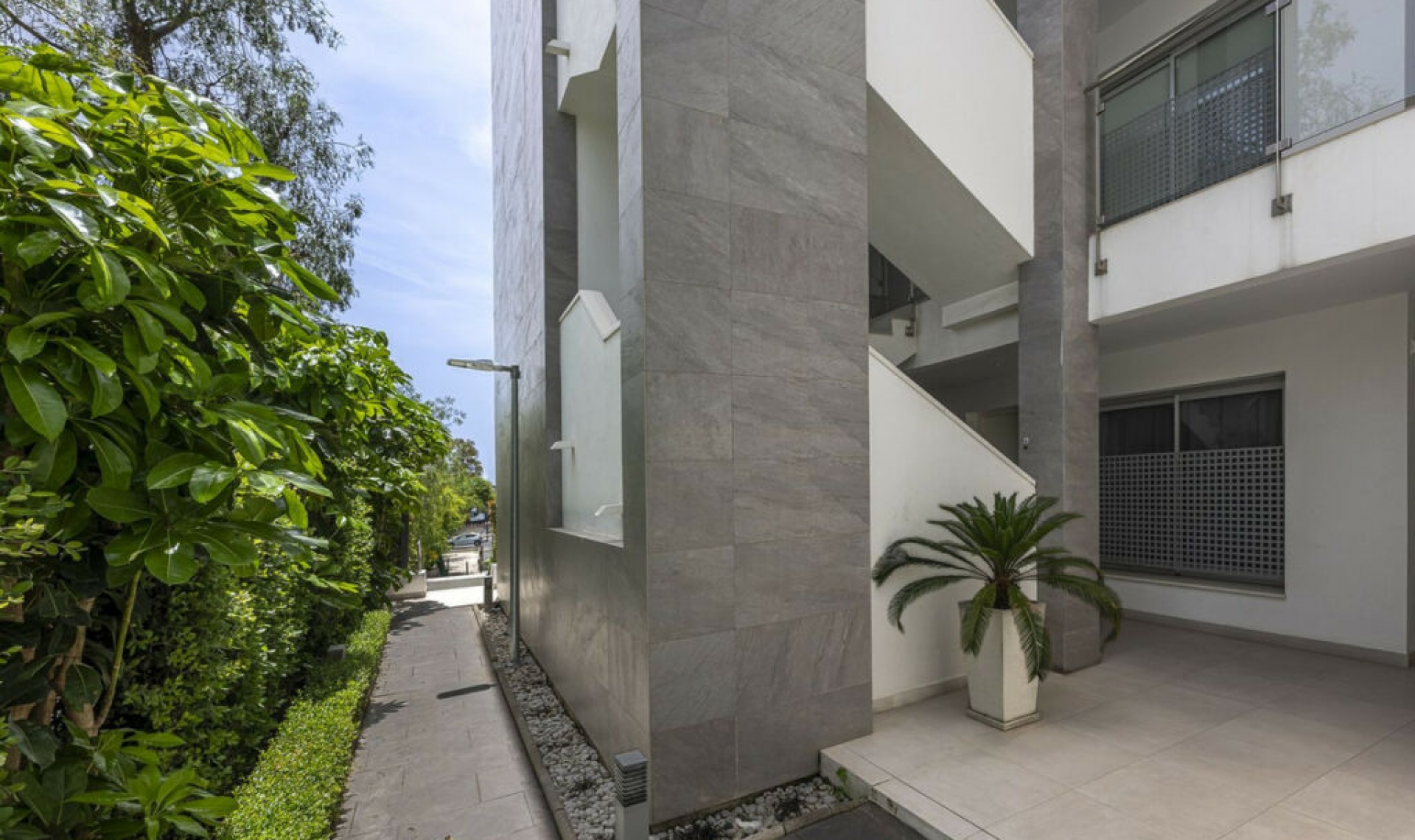 Resale - Apartment -
Bel Air