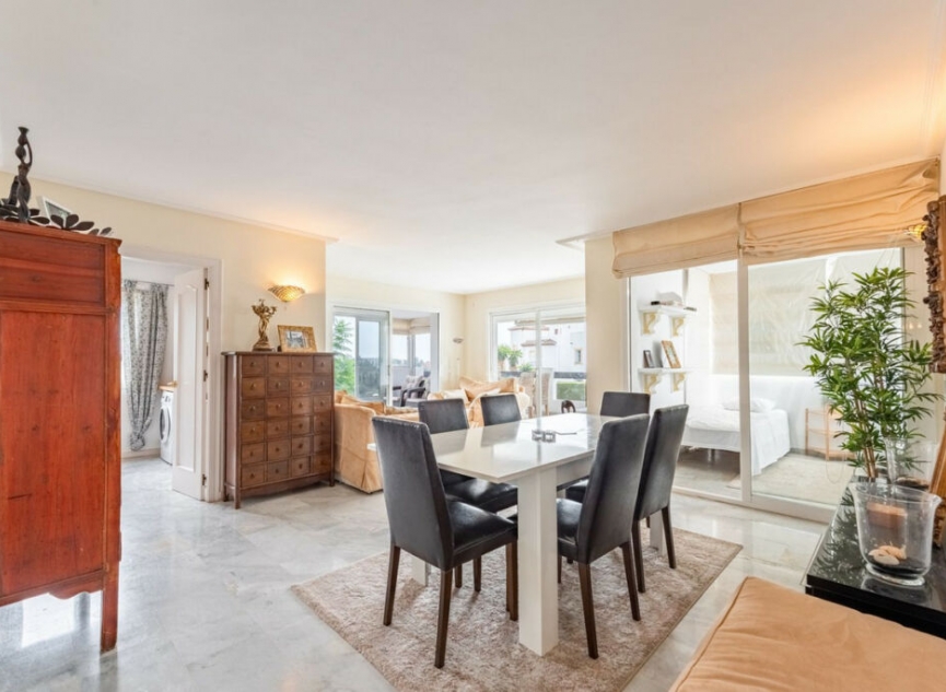 Resale - Apartment -
Bel Air