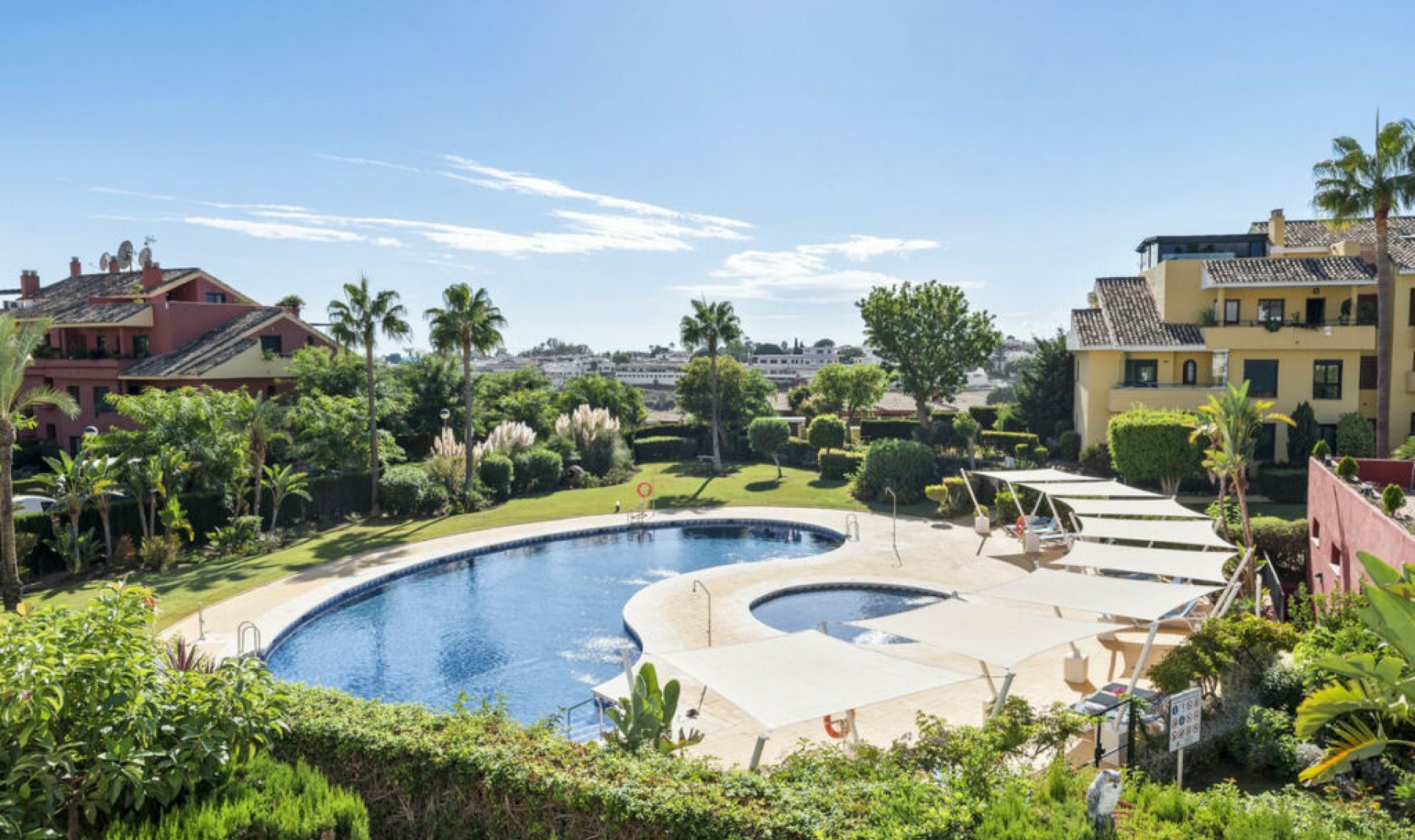 Resale - Apartment -
Bel Air