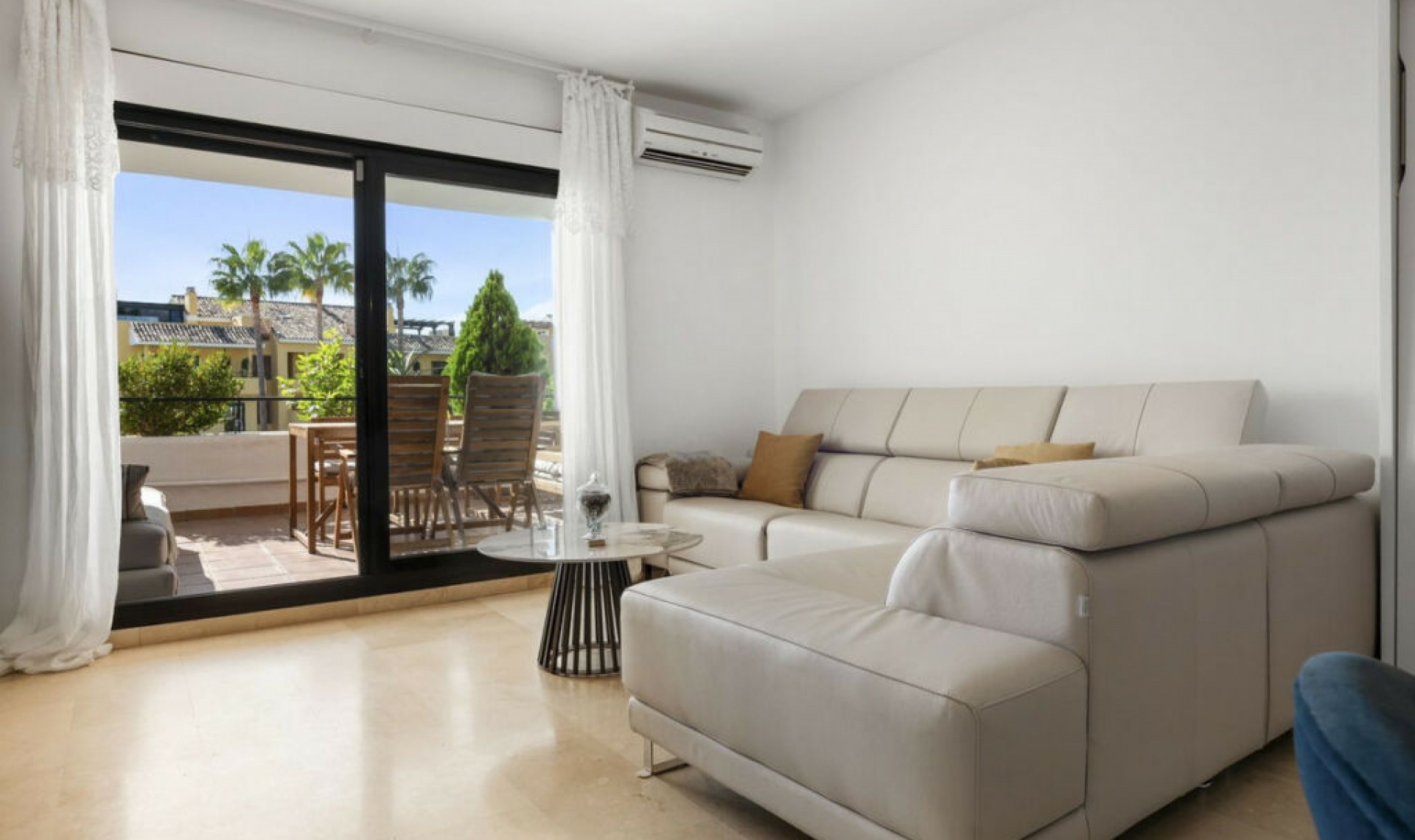 Resale - Apartment -
Bel Air