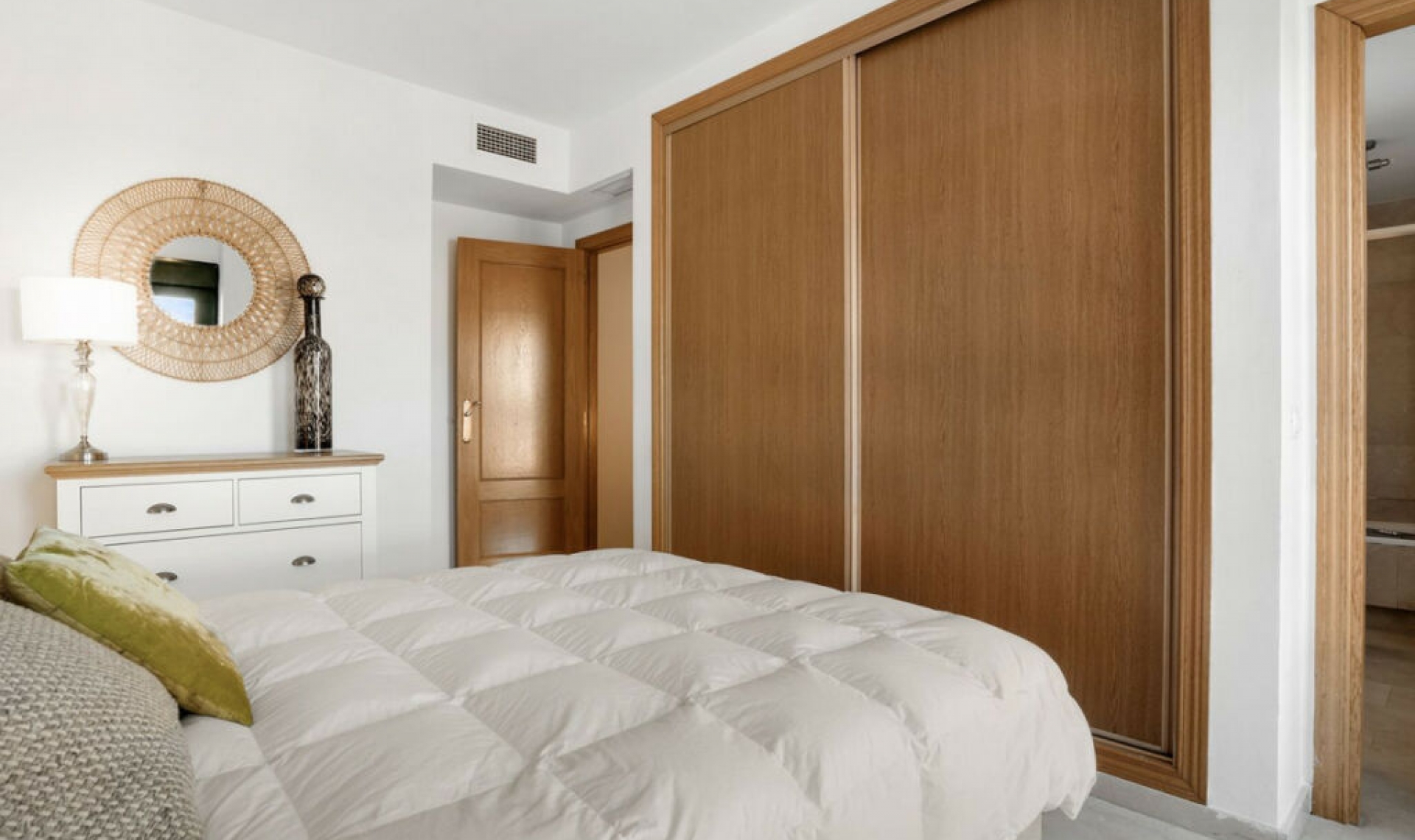 Resale - Apartment -
Bel Air