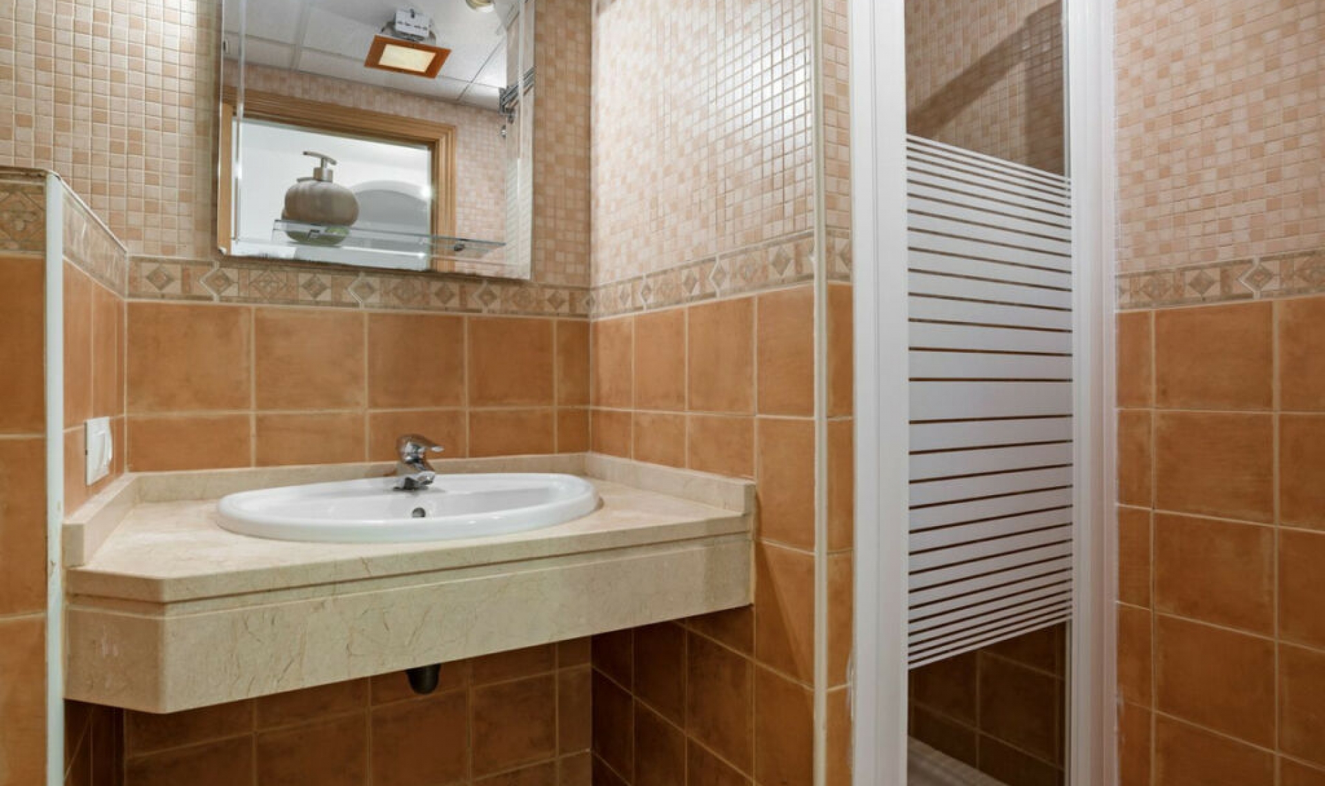 Resale - Apartment -
Bel Air