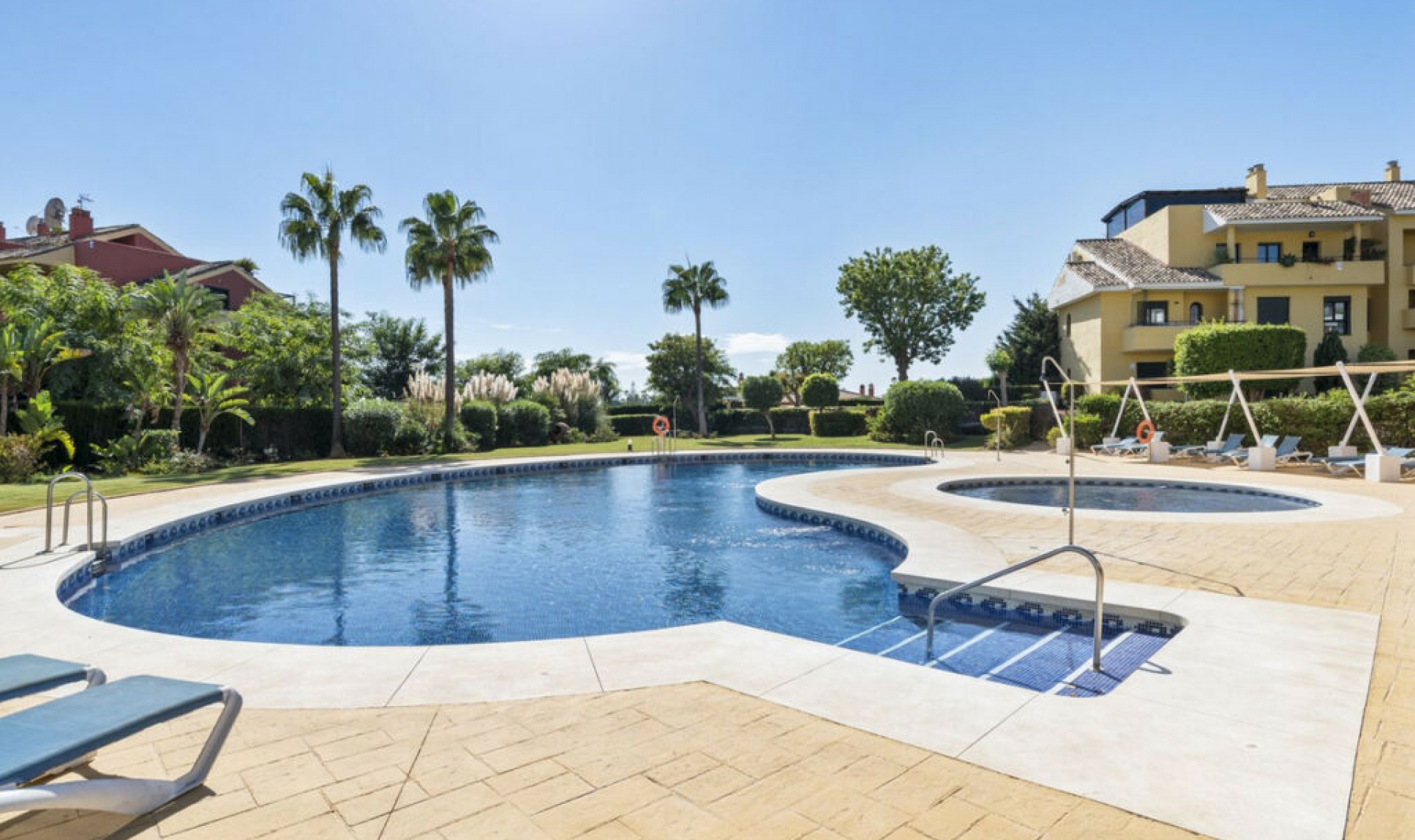 Resale - Apartment -
Bel Air