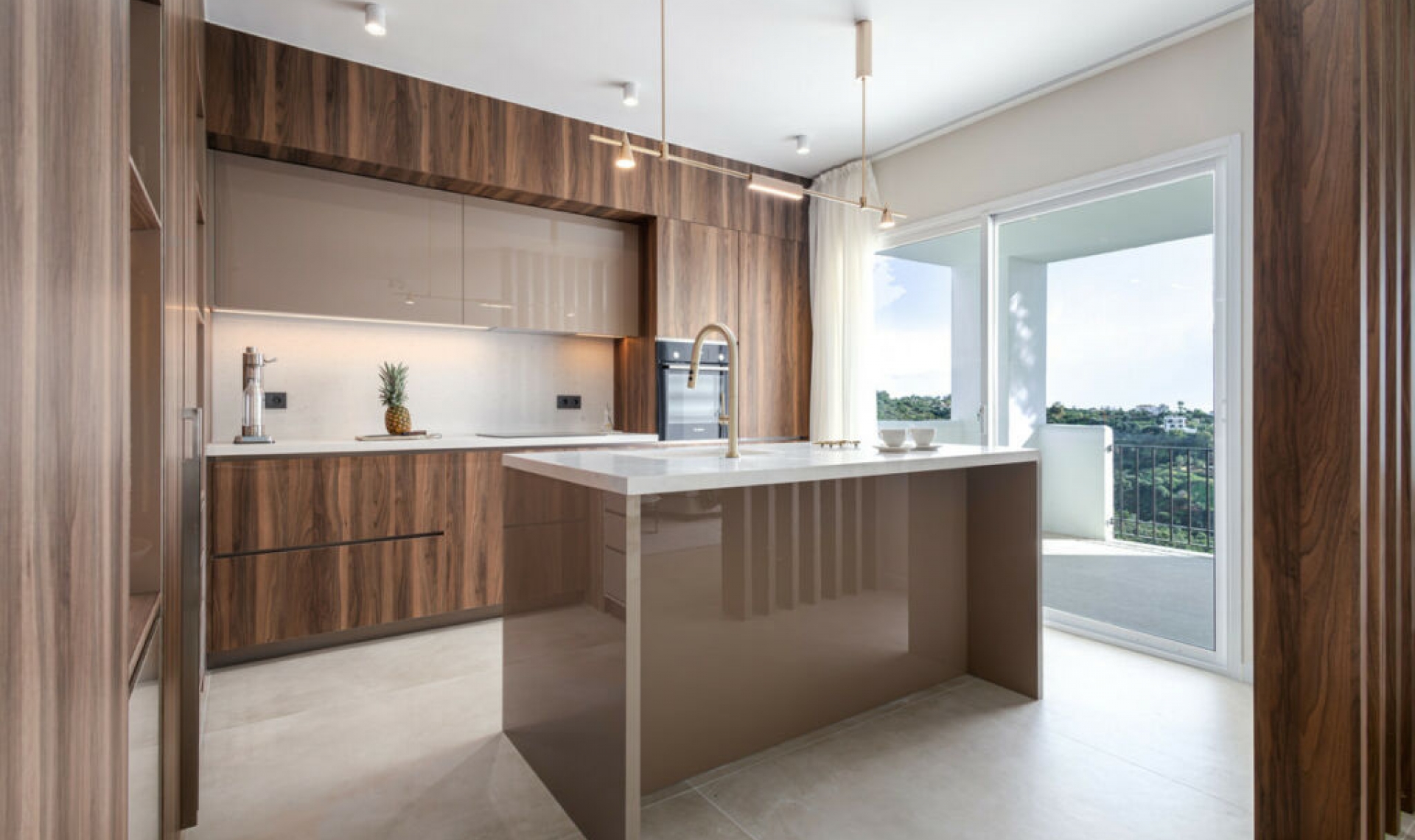 Resale - Apartment -
Benahavís