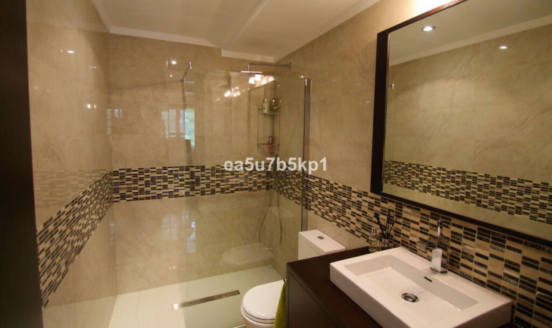 Resale - Apartment -
Benahavís