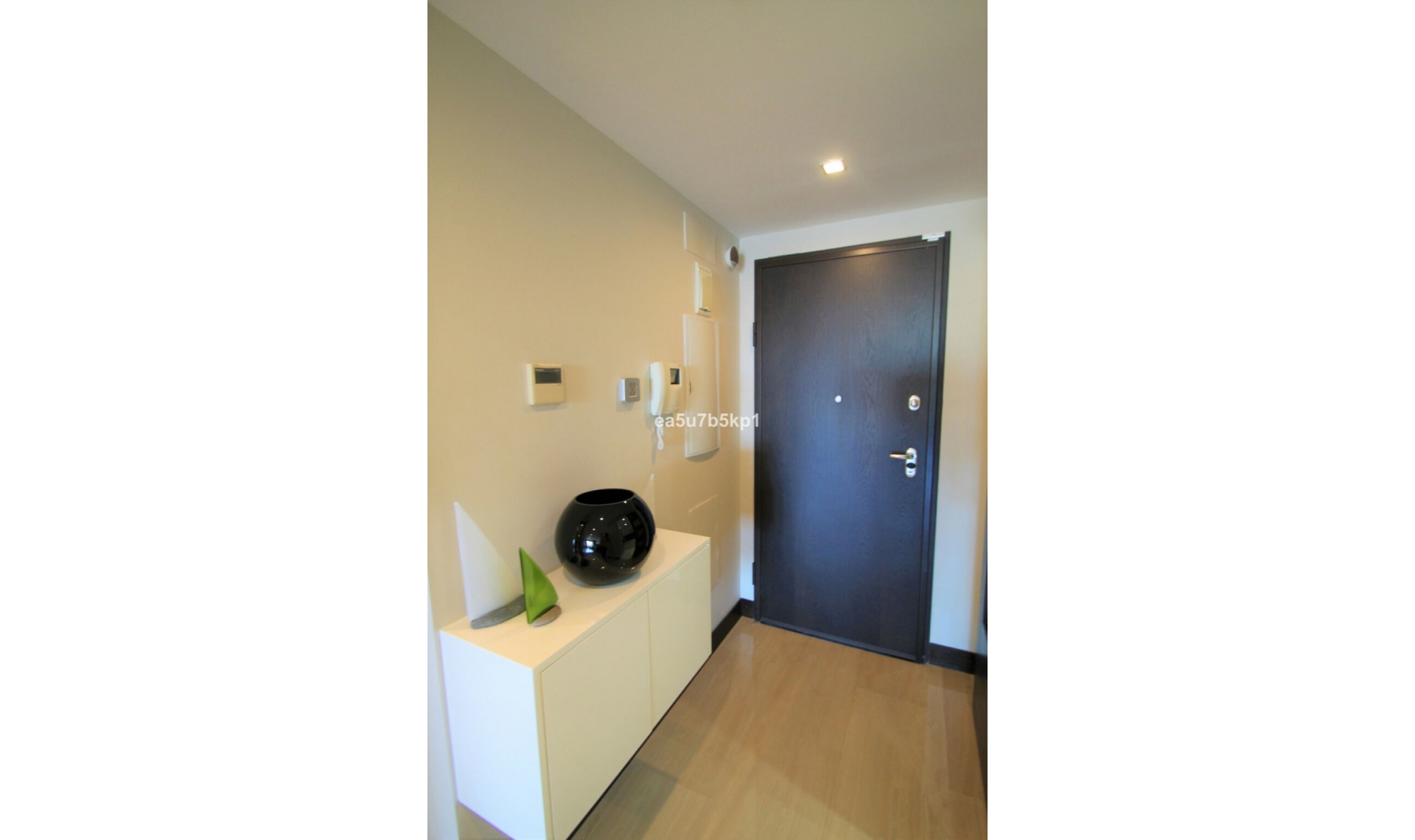 Resale - Apartment -
Benahavís