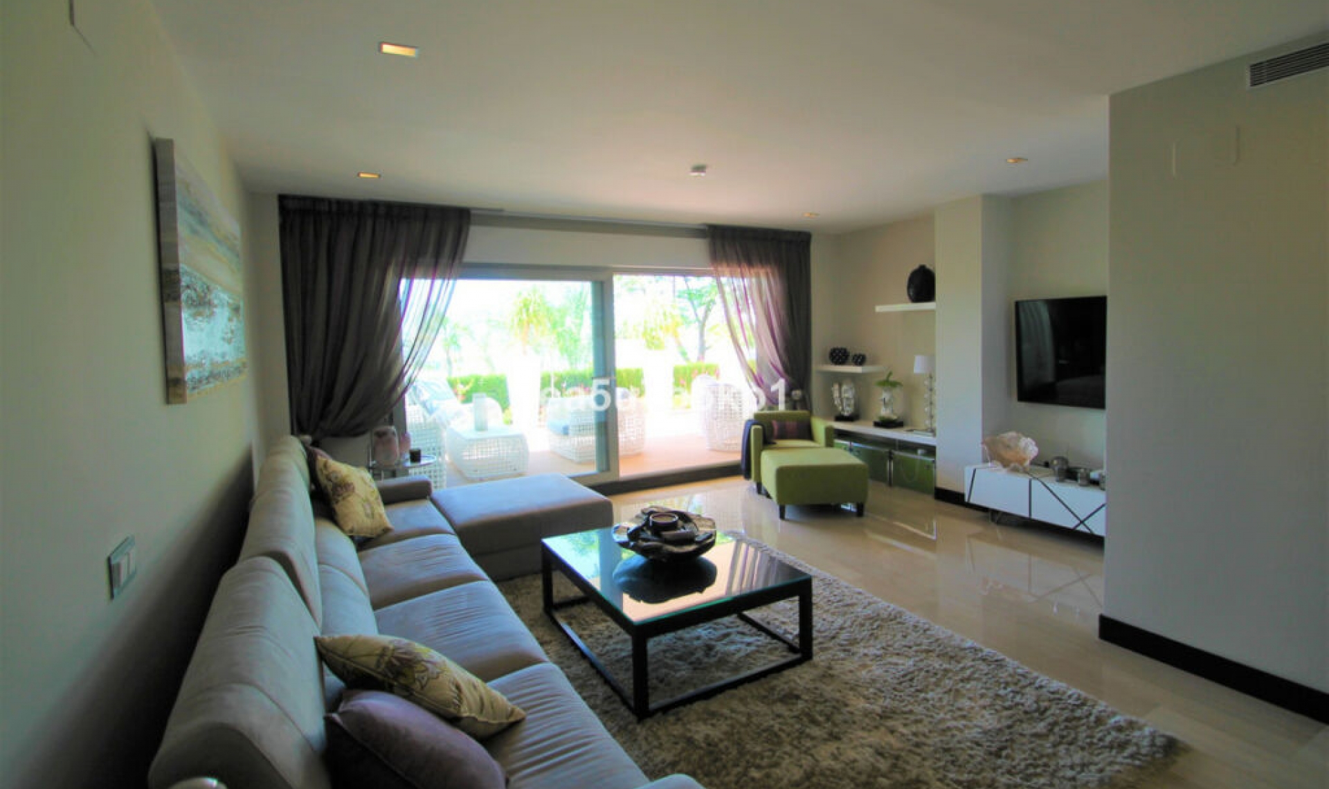 Resale - Apartment -
Benahavís