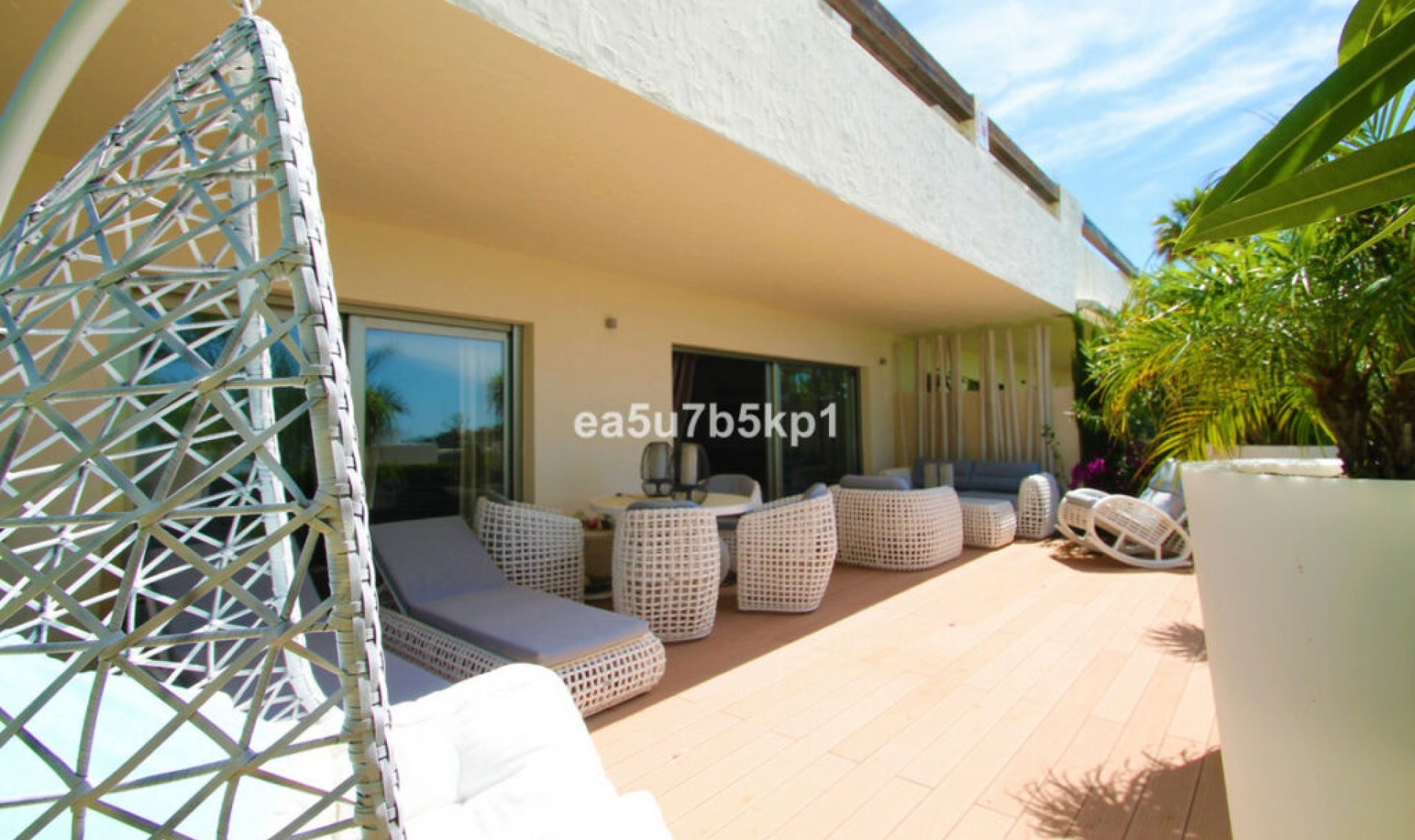 Resale - Apartment -
Benahavís