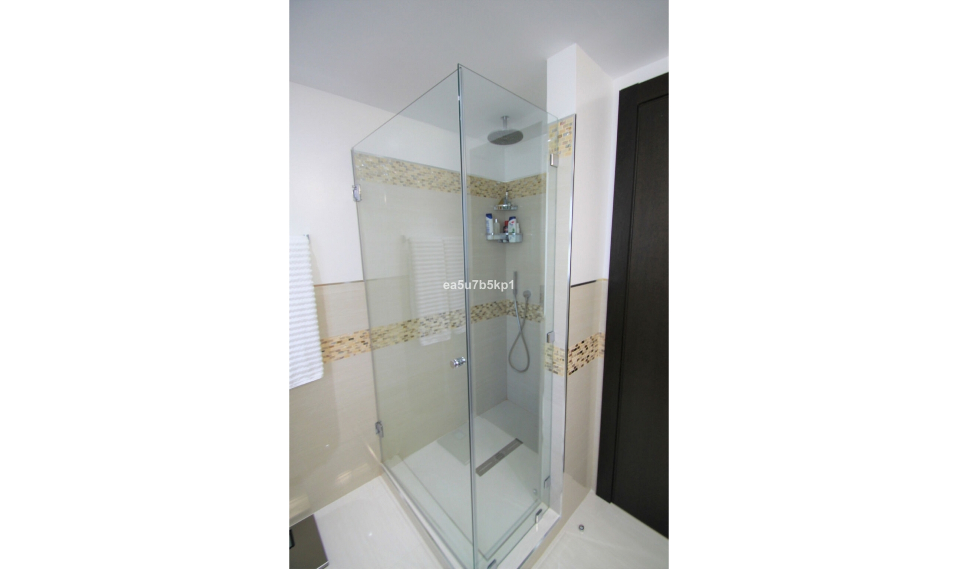 Resale - Apartment -
Benahavís