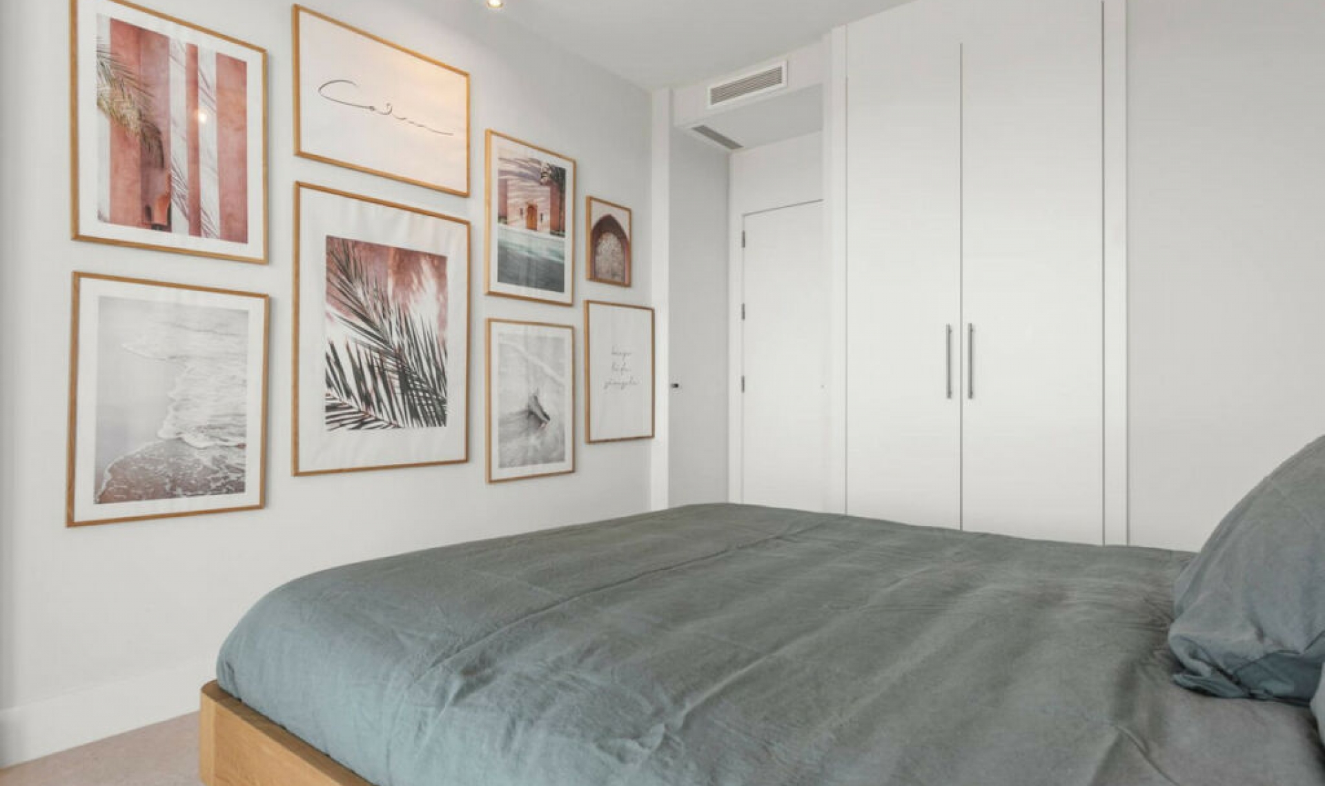 Resale - Apartment -
Benahavís