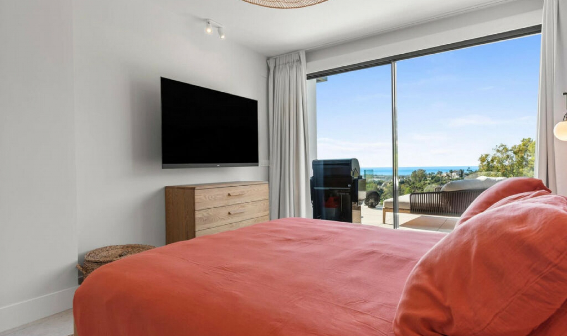 Resale - Apartment -
Benahavís