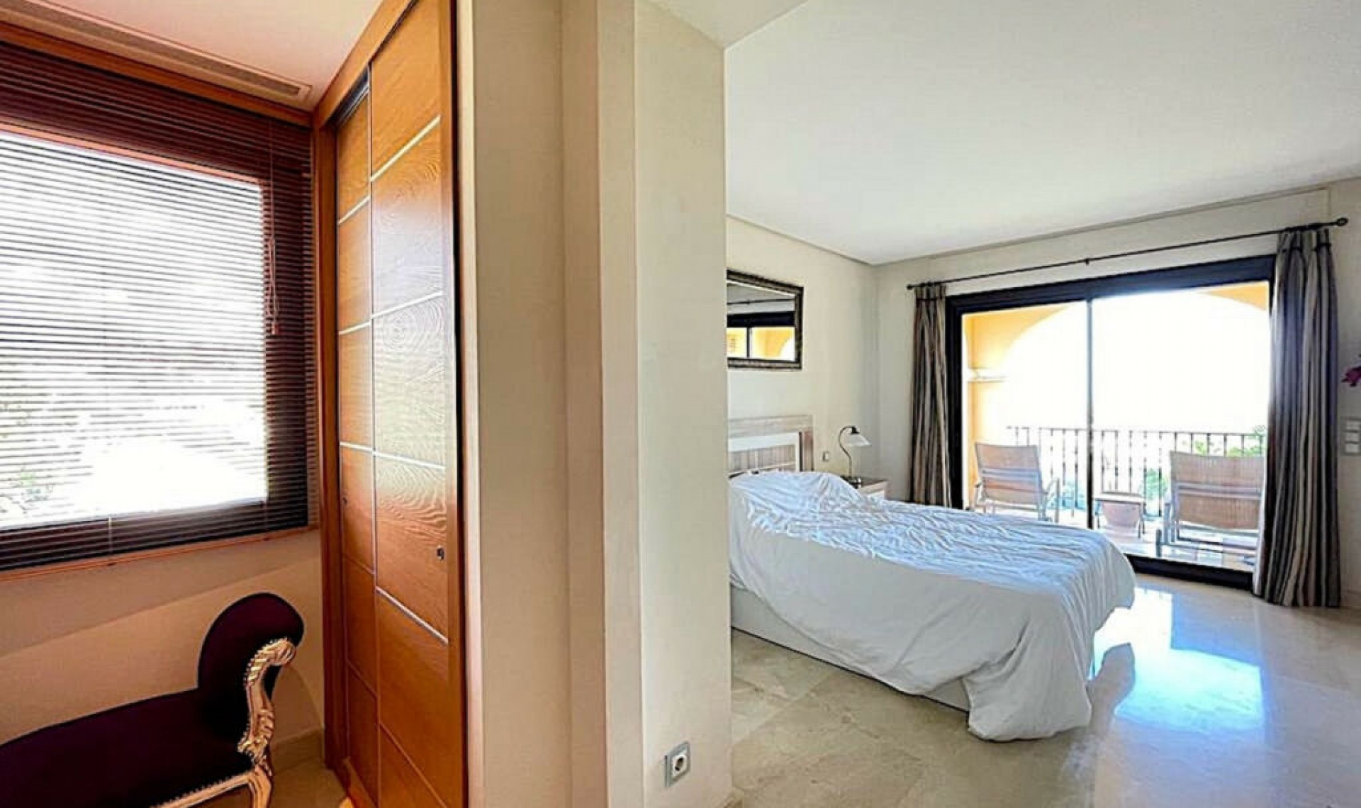 Resale - Apartment -
Benahavís