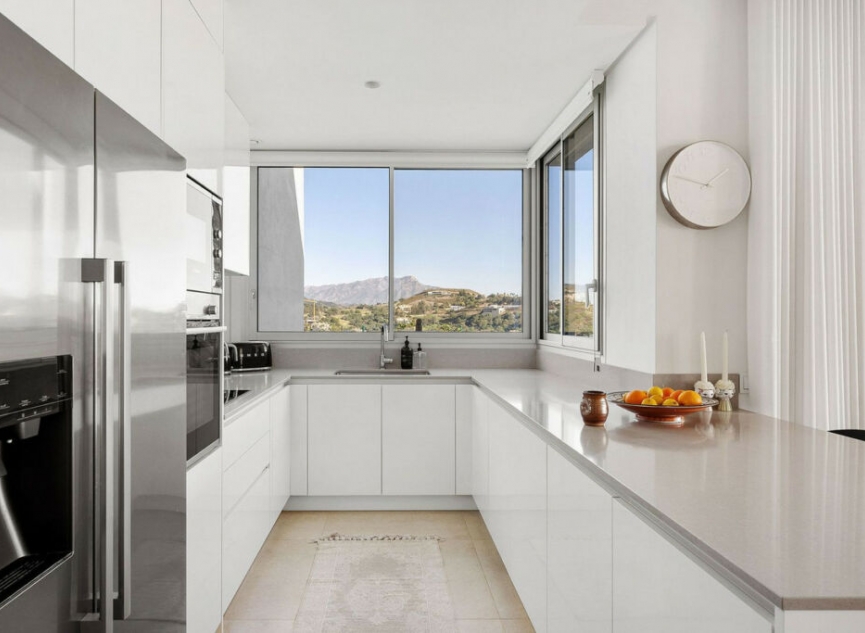 Resale - Apartment -
Benahavís