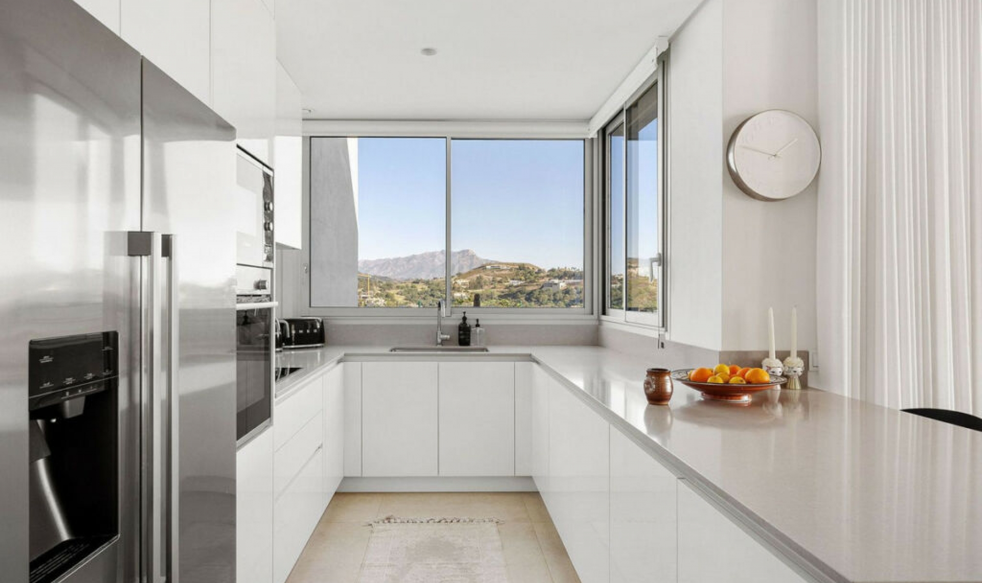 Resale - Apartment -
Benahavís