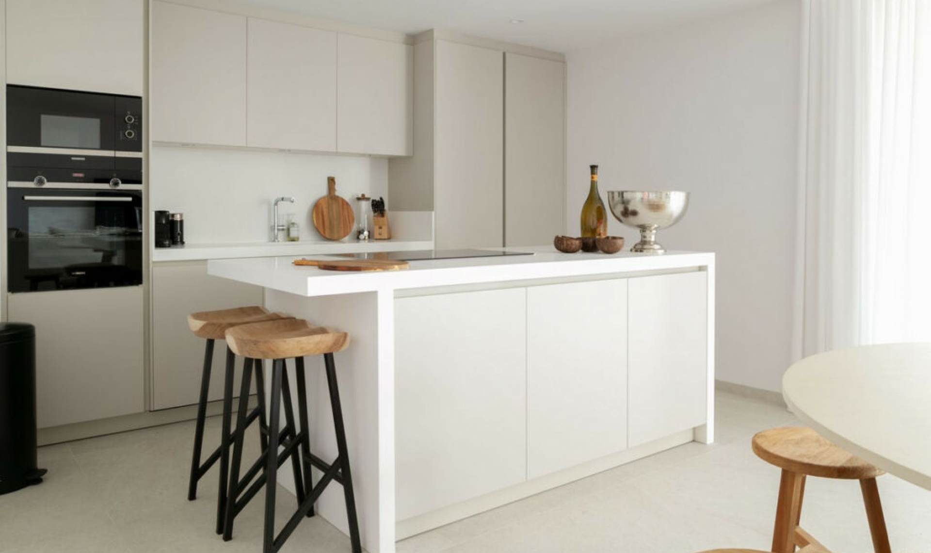 Resale - Apartment -
Benahavís