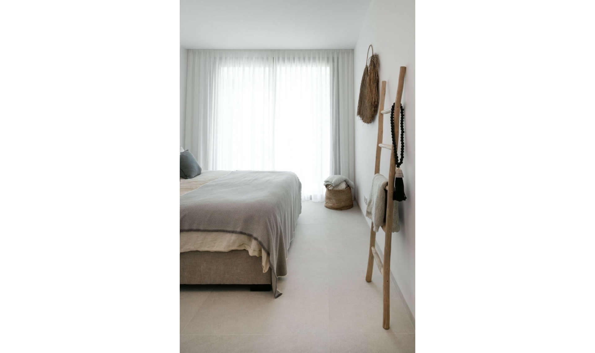 Resale - Apartment -
Benahavís