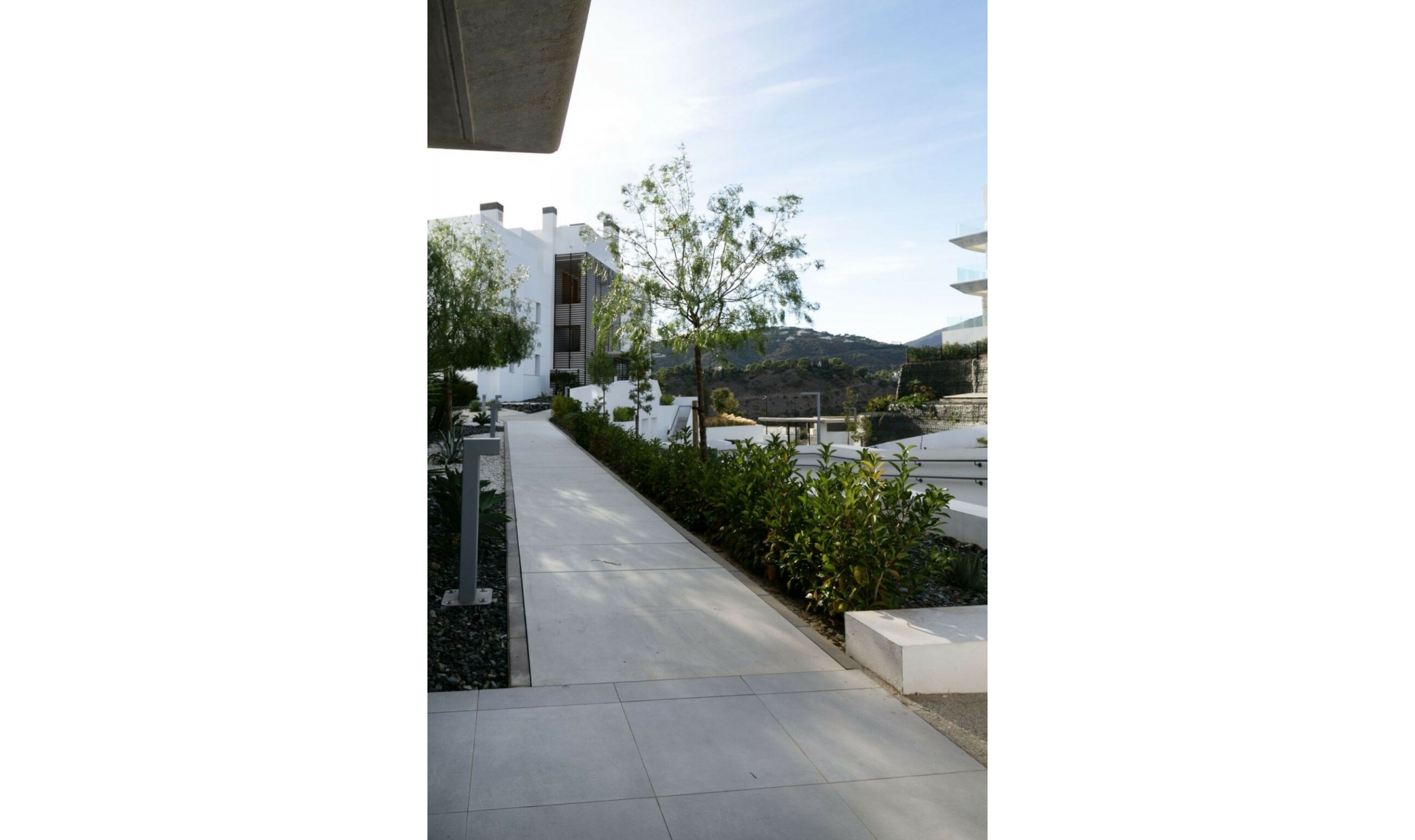 Resale - Apartment -
Benahavís