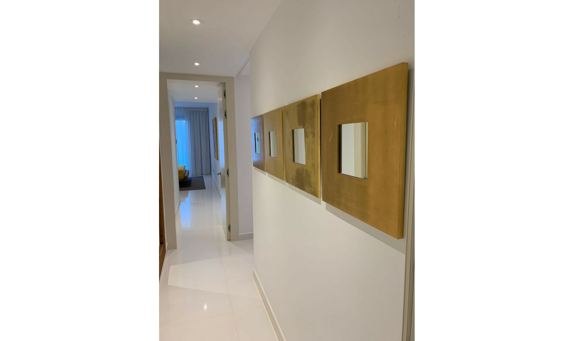 Resale - Apartment -
Benahavís