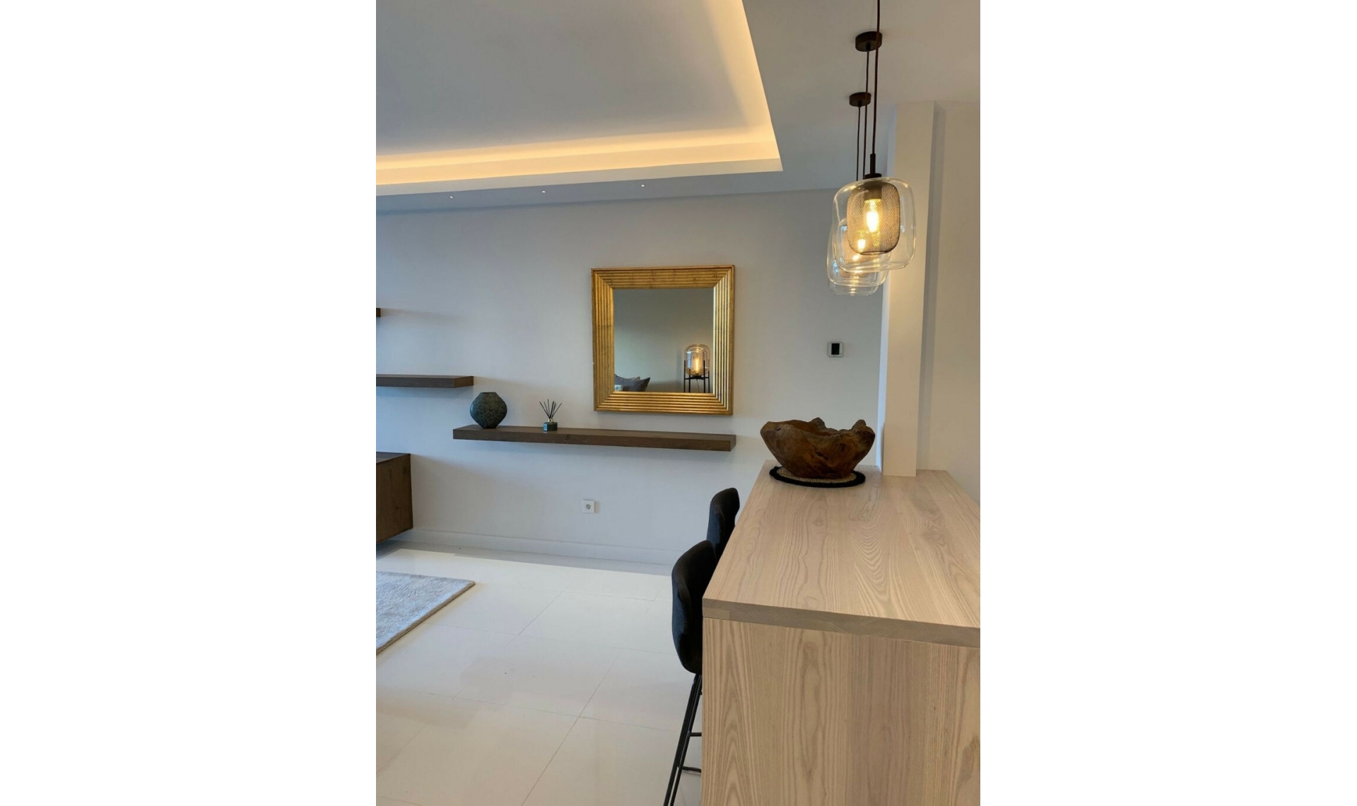 Resale - Apartment -
Benahavís