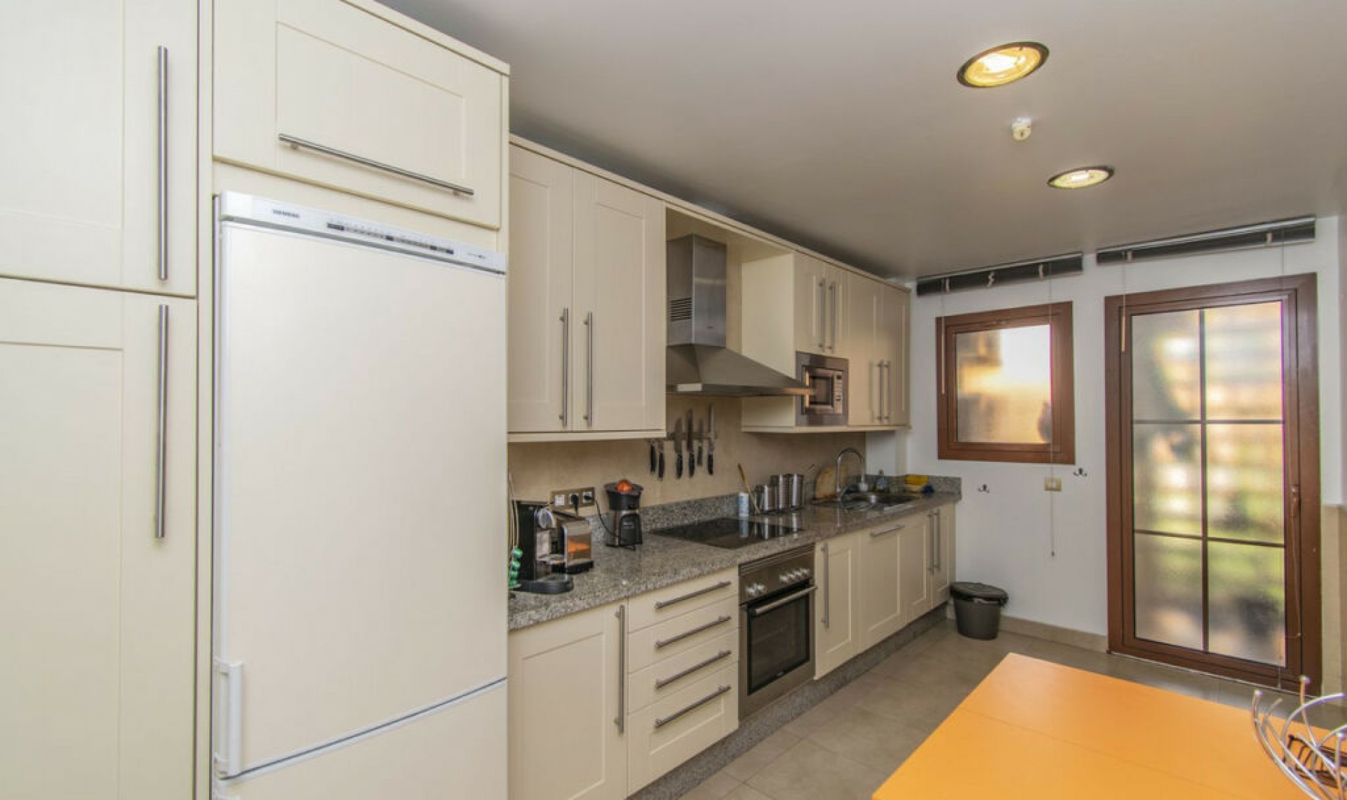 Resale - Apartment -
Benahavís