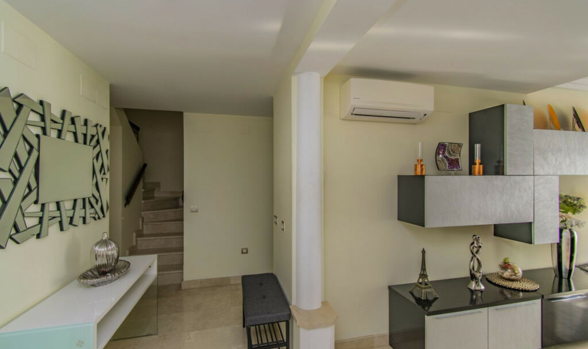 Resale - Apartment -
Benahavís
