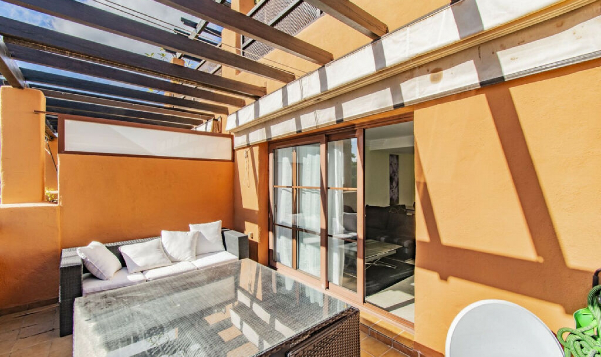 Resale - Apartment -
Benahavís