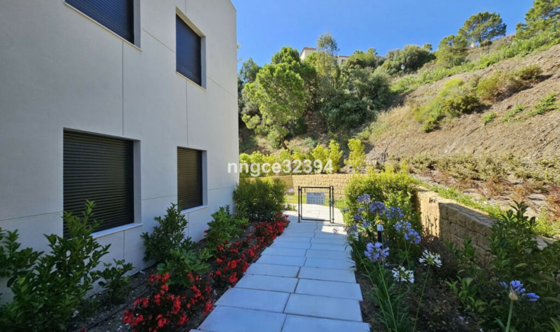 Resale - Apartment -
Benahavís