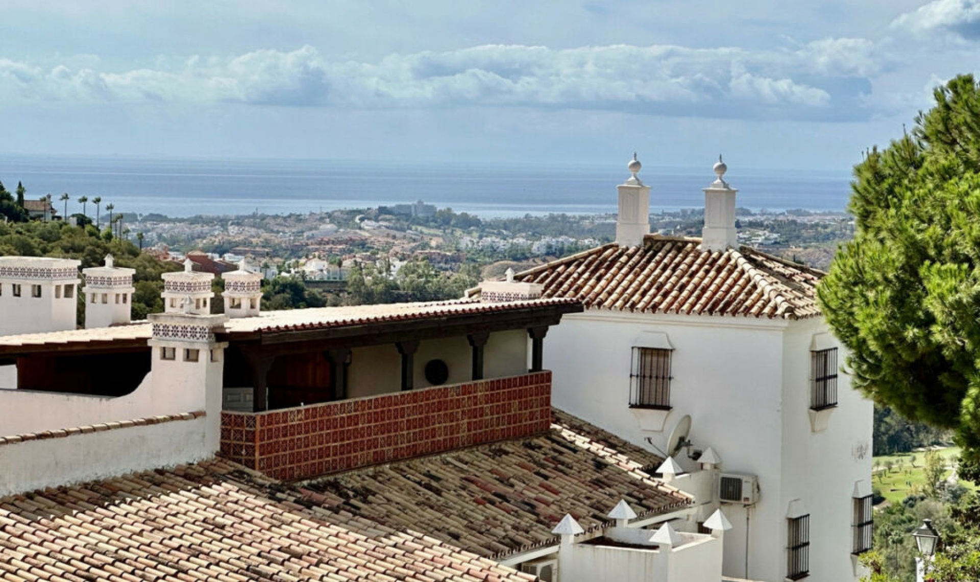 Resale - Apartment -
Benahavís