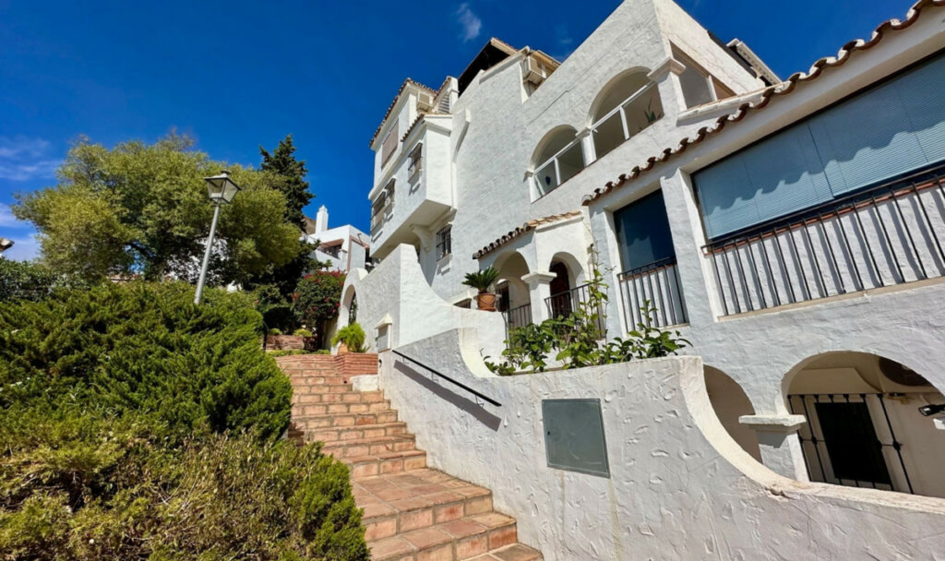 Resale - Apartment -
Benahavís