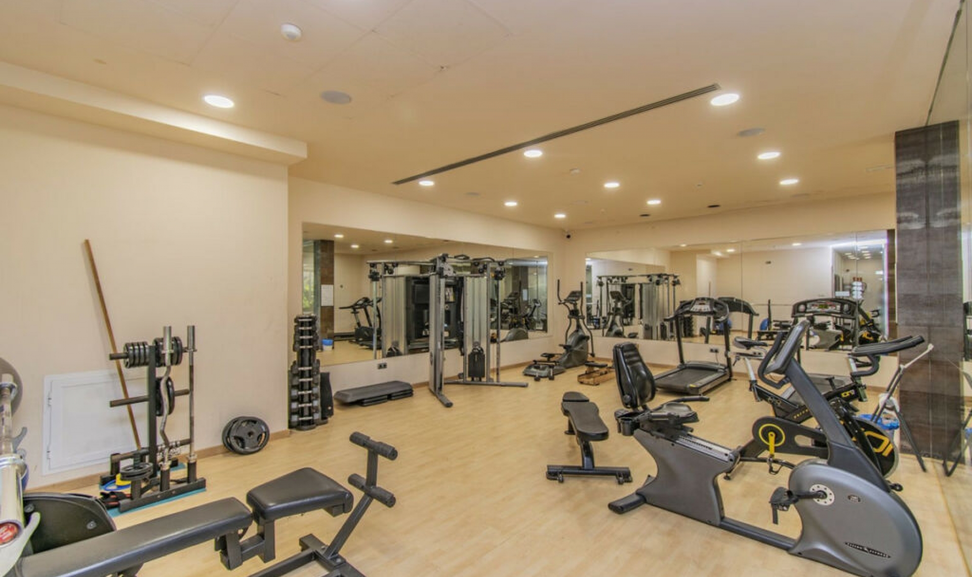Resale - Apartment -
Benahavís