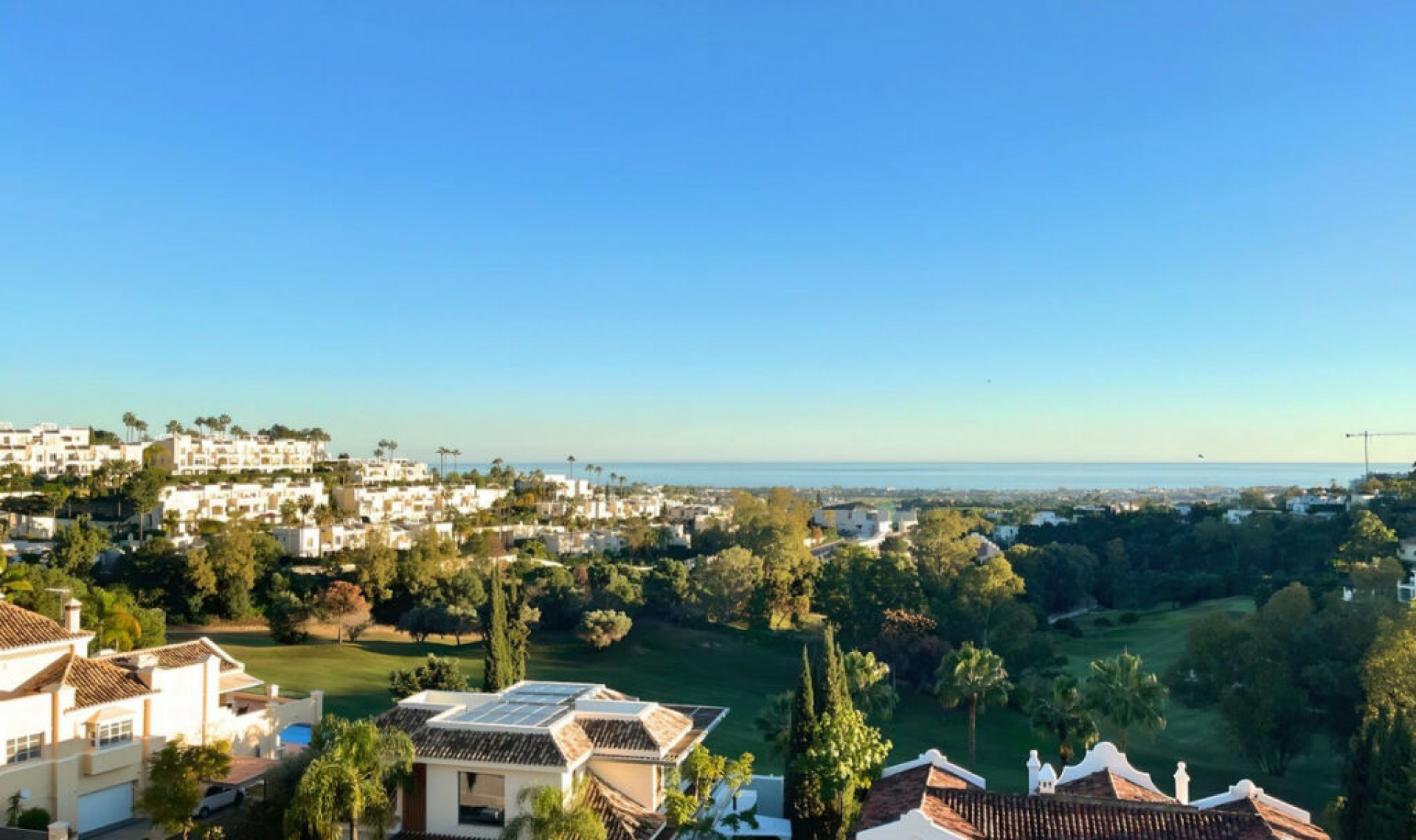 Resale - Apartment -
Benahavís