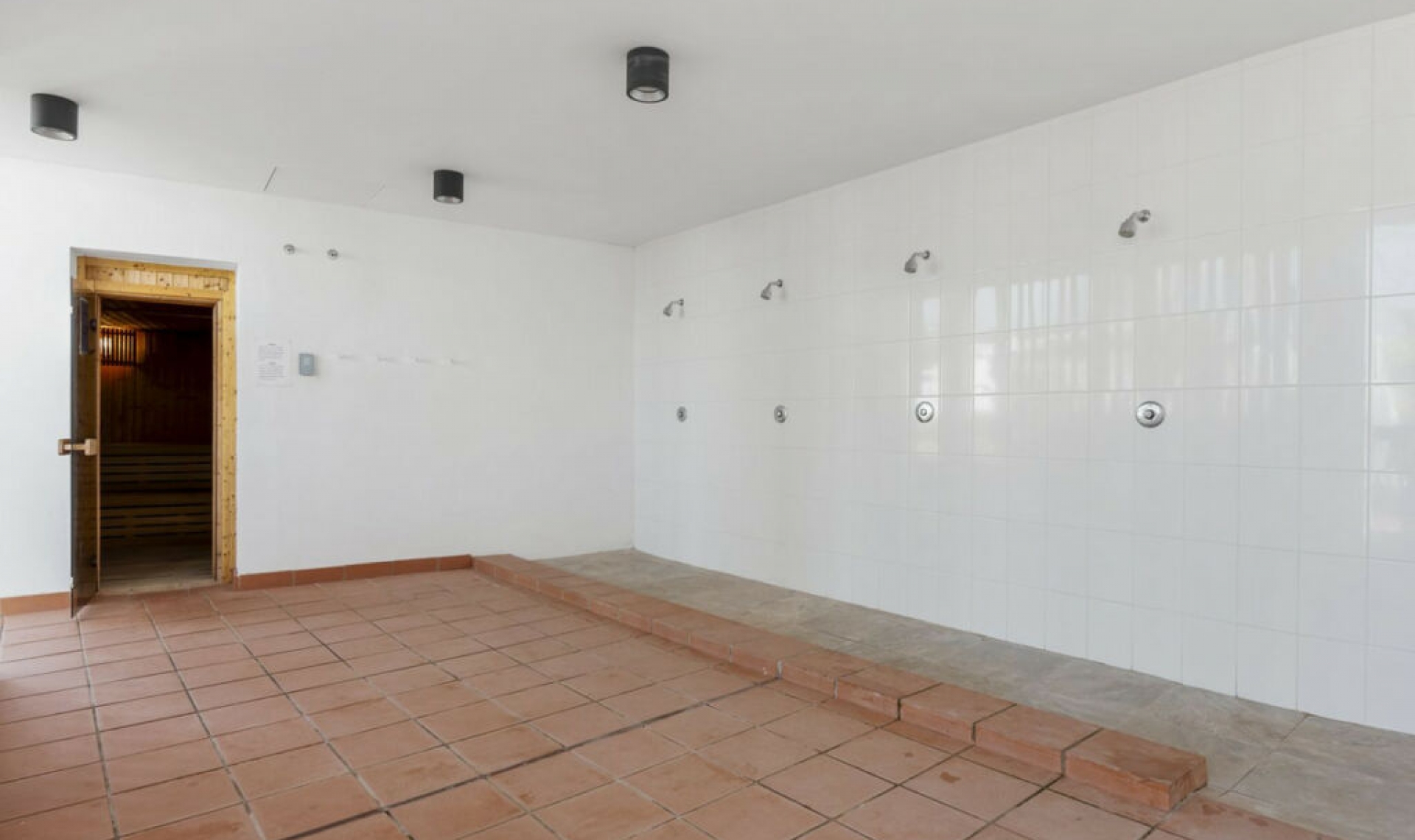 Resale - Apartment -
Benahavís