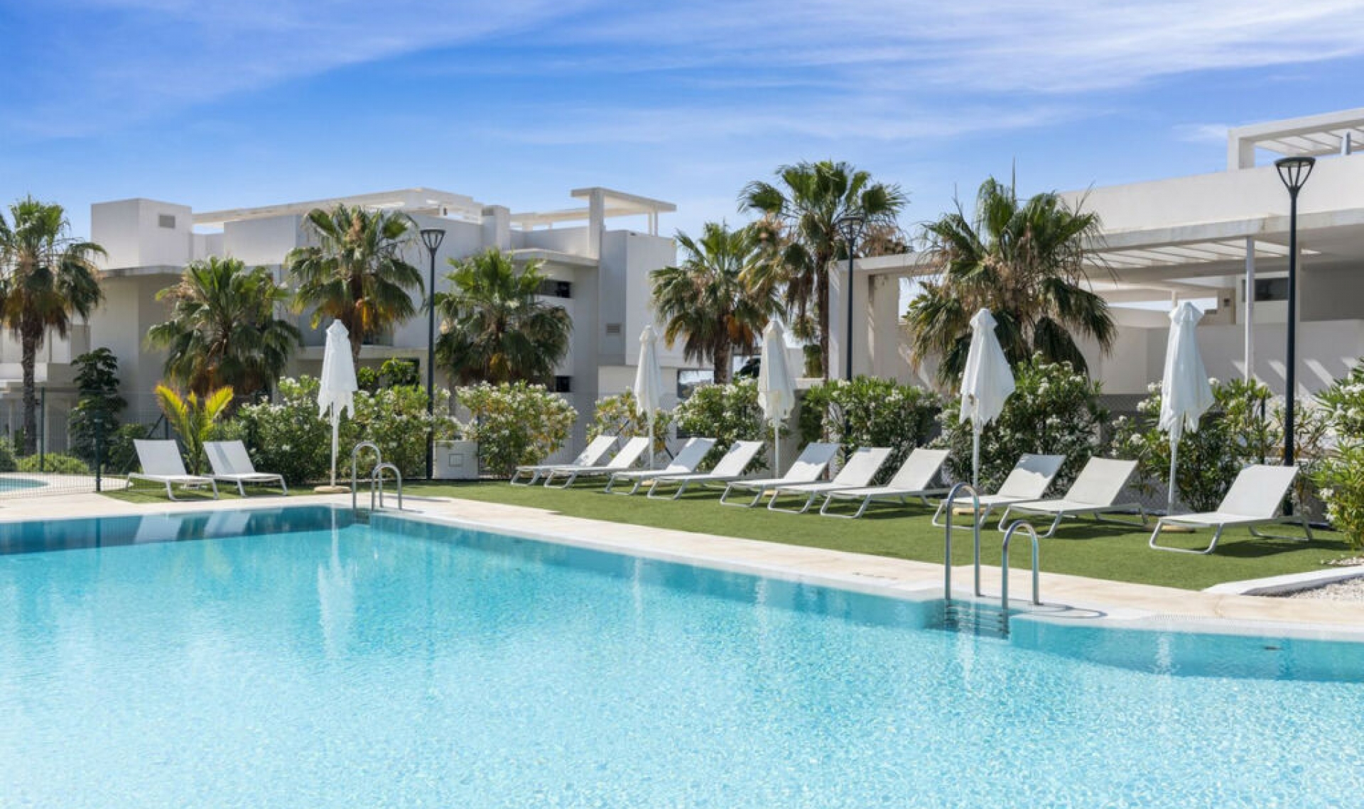 Resale - Apartment -
Benahavís