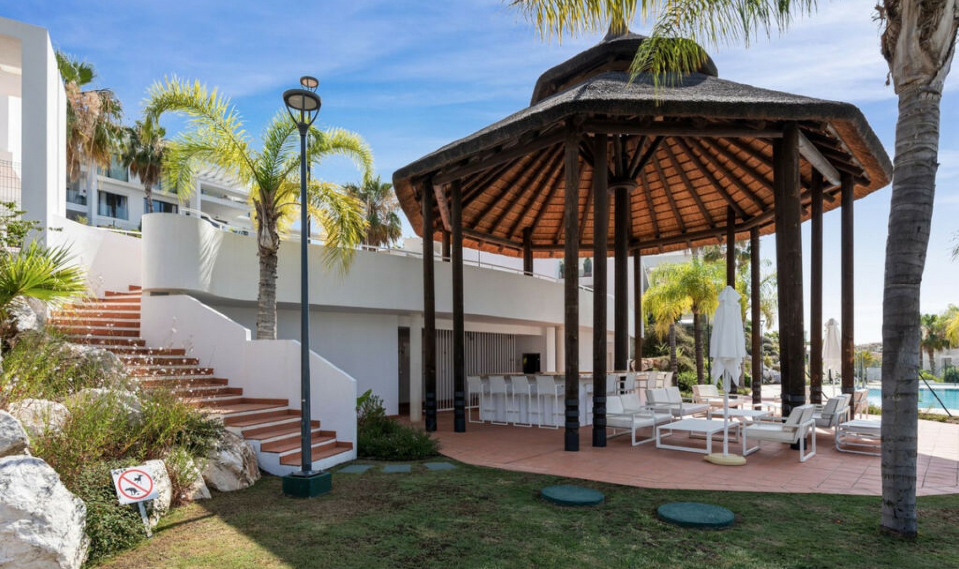 Resale - Apartment -
Benahavís