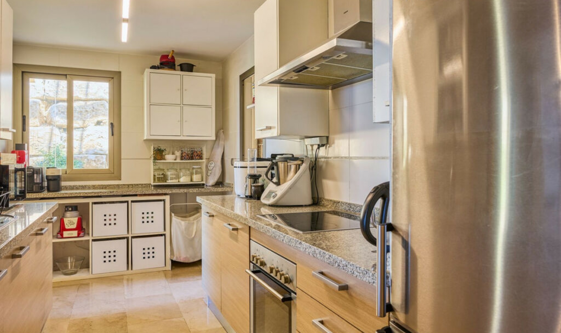 Resale - Apartment -
Benahavís