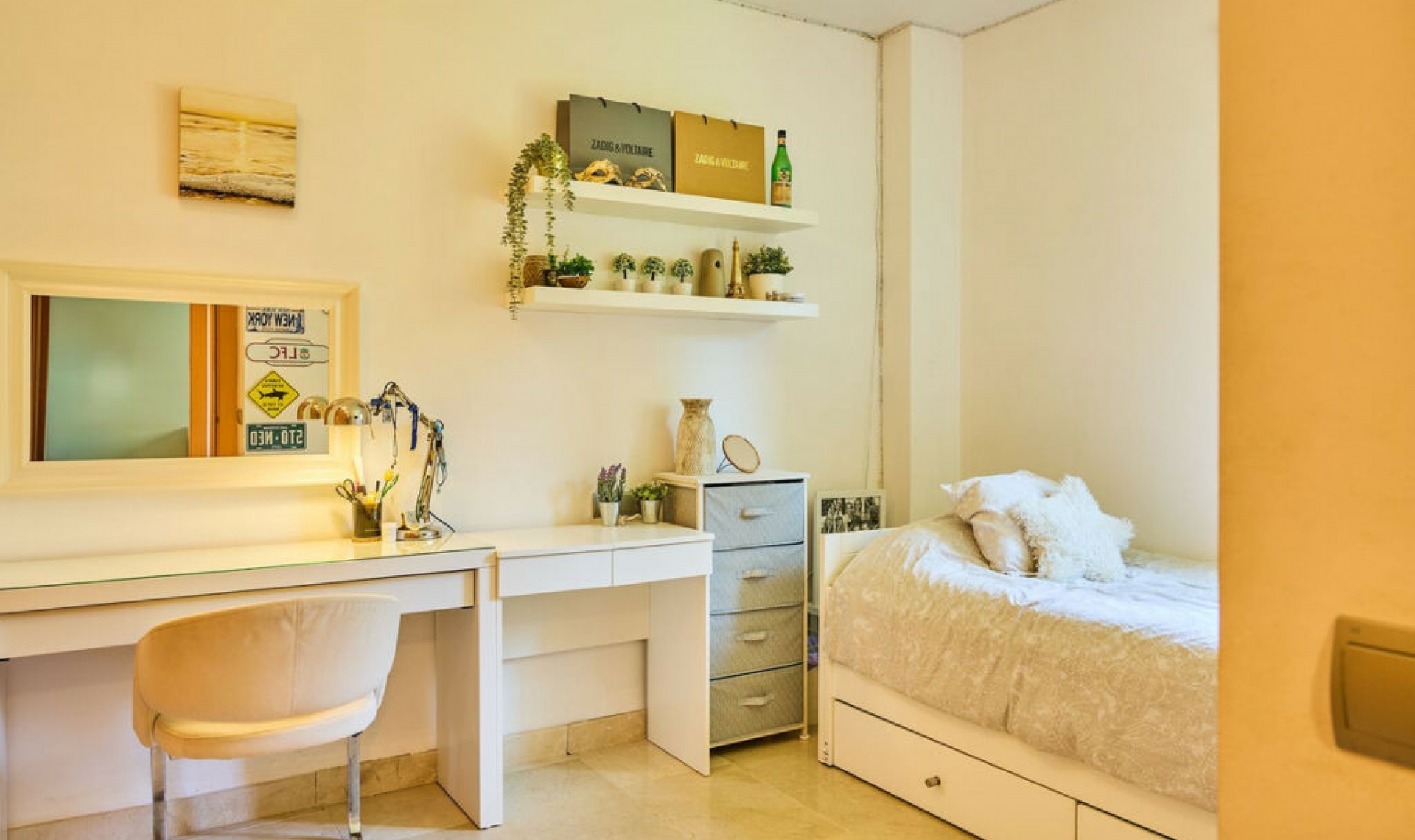 Resale - Apartment -
Benahavís