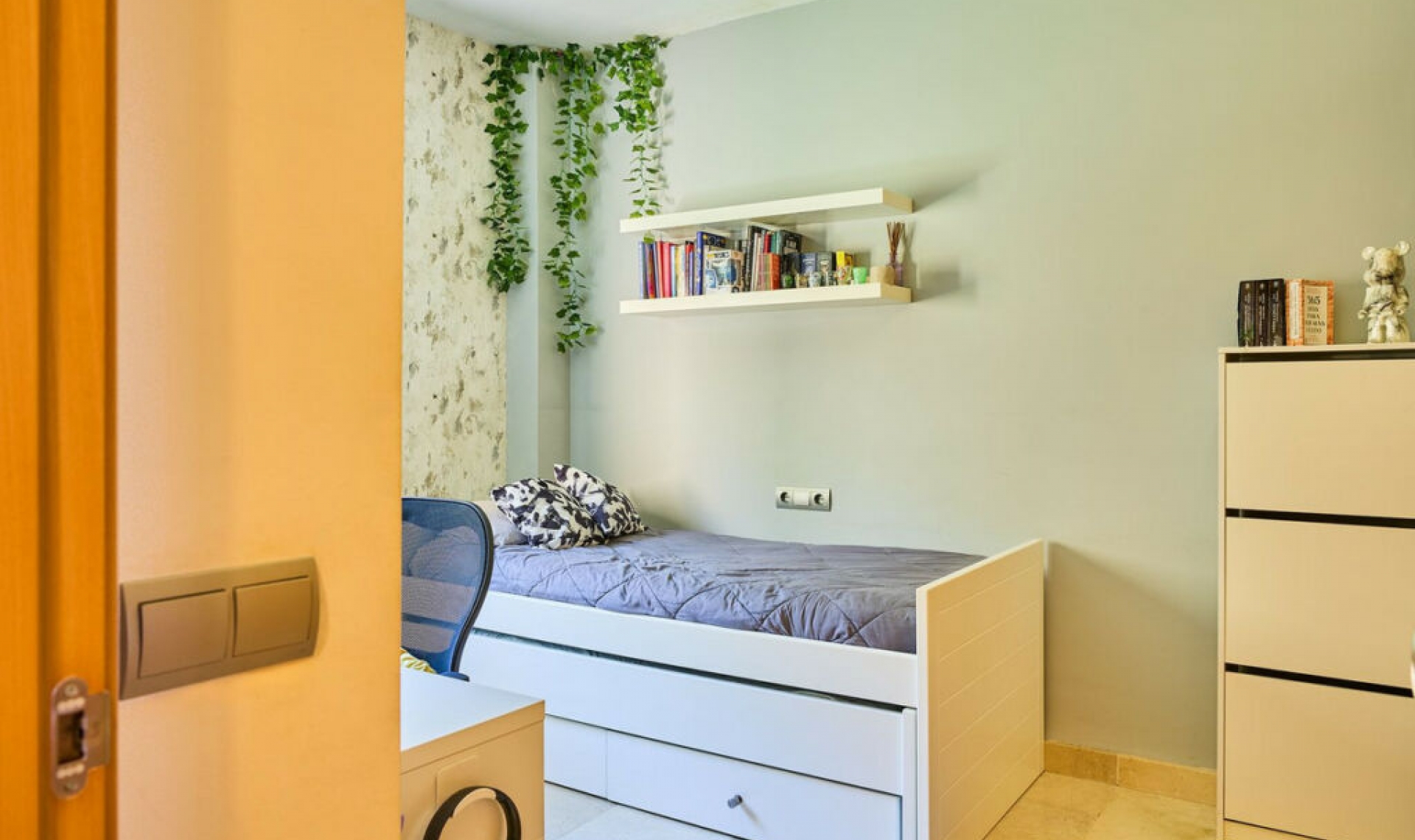 Resale - Apartment -
Benahavís