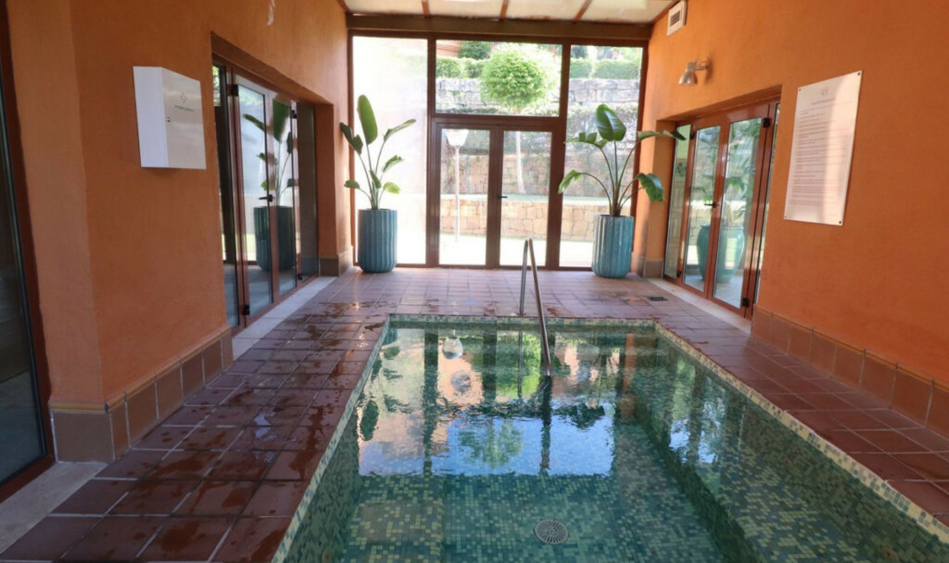 Resale - Apartment -
Benahavís
