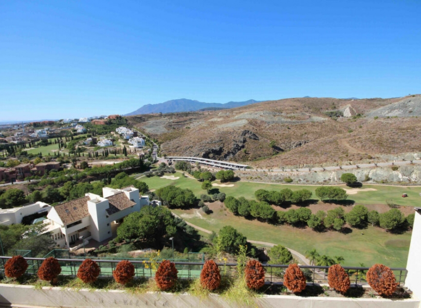 Resale - Apartment -
Benahavís